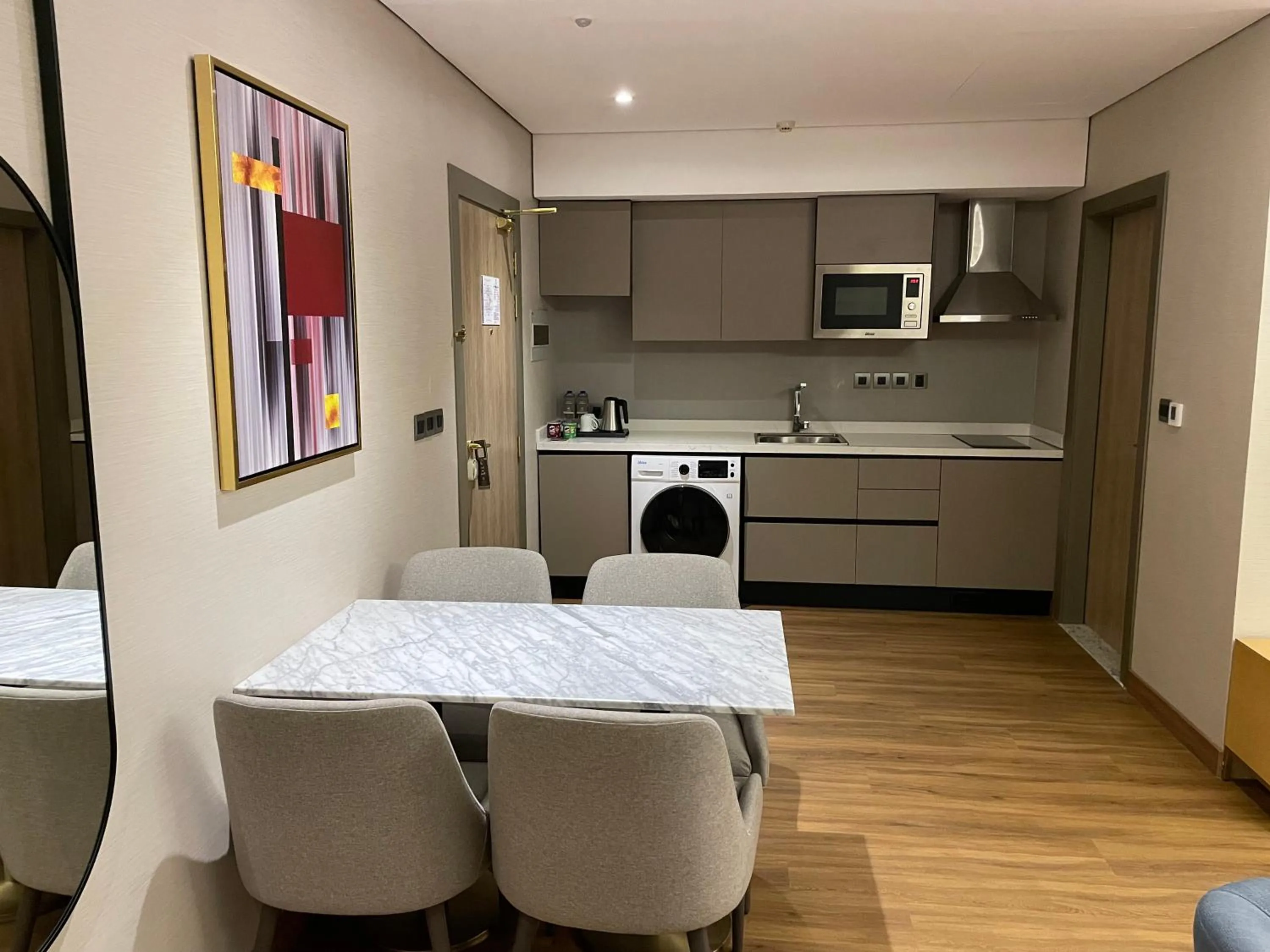 Suite in BN Residence