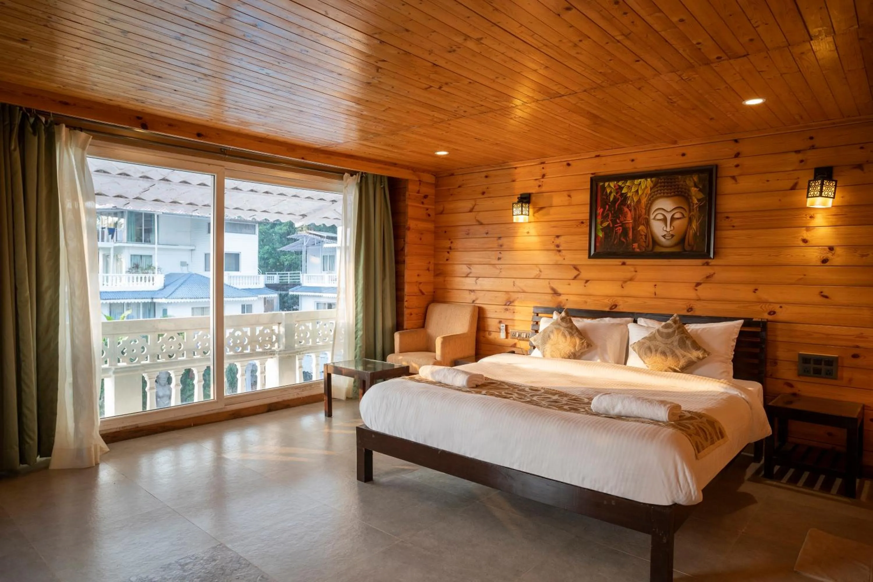 Premium Cottage in Stone Wood Riverfront Resort, Siolim