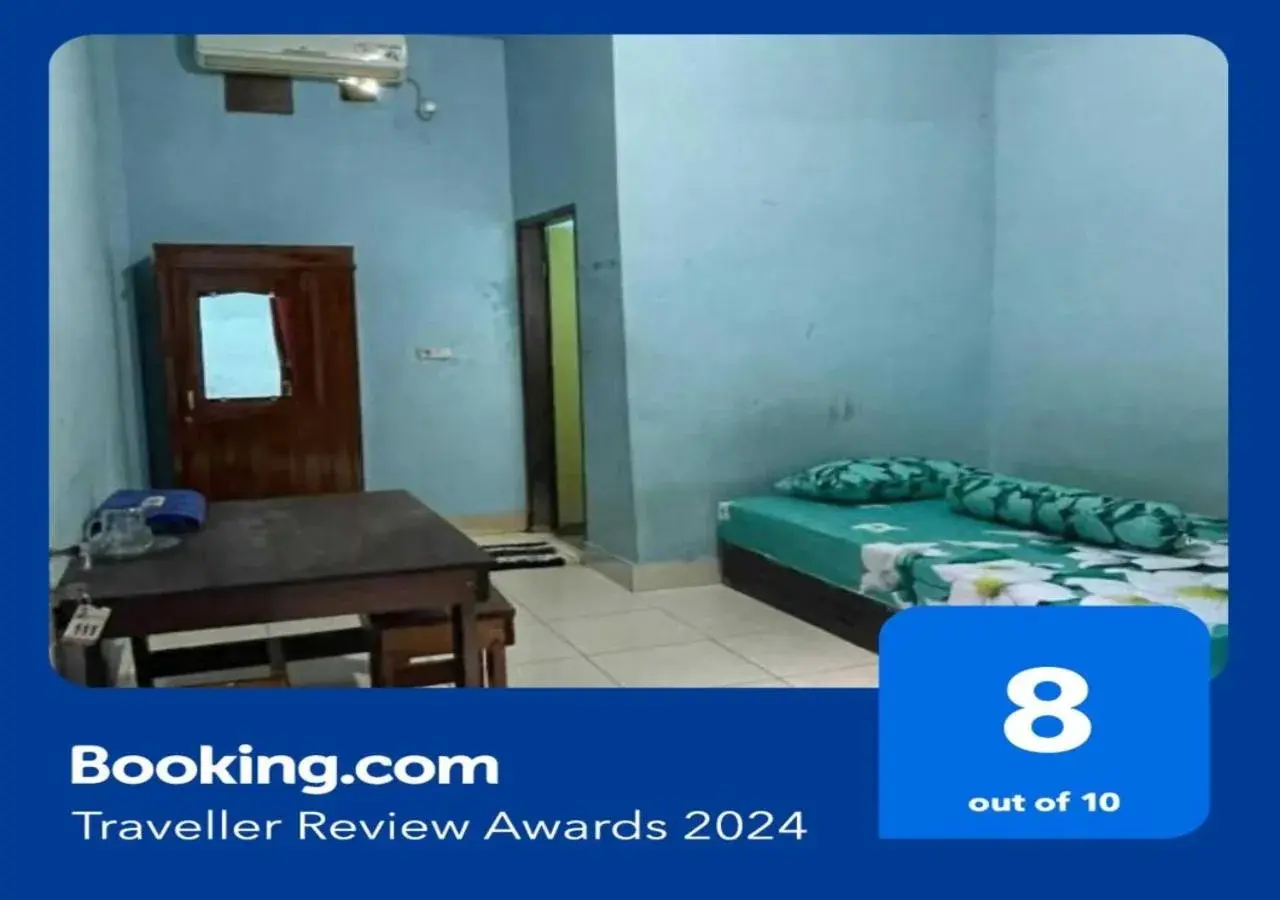 EXPRESS O 91669 Kost Amel Near Taman Mattirotasi EXPRESS O 91669 Kost Amel Near Taman Mattirotasi