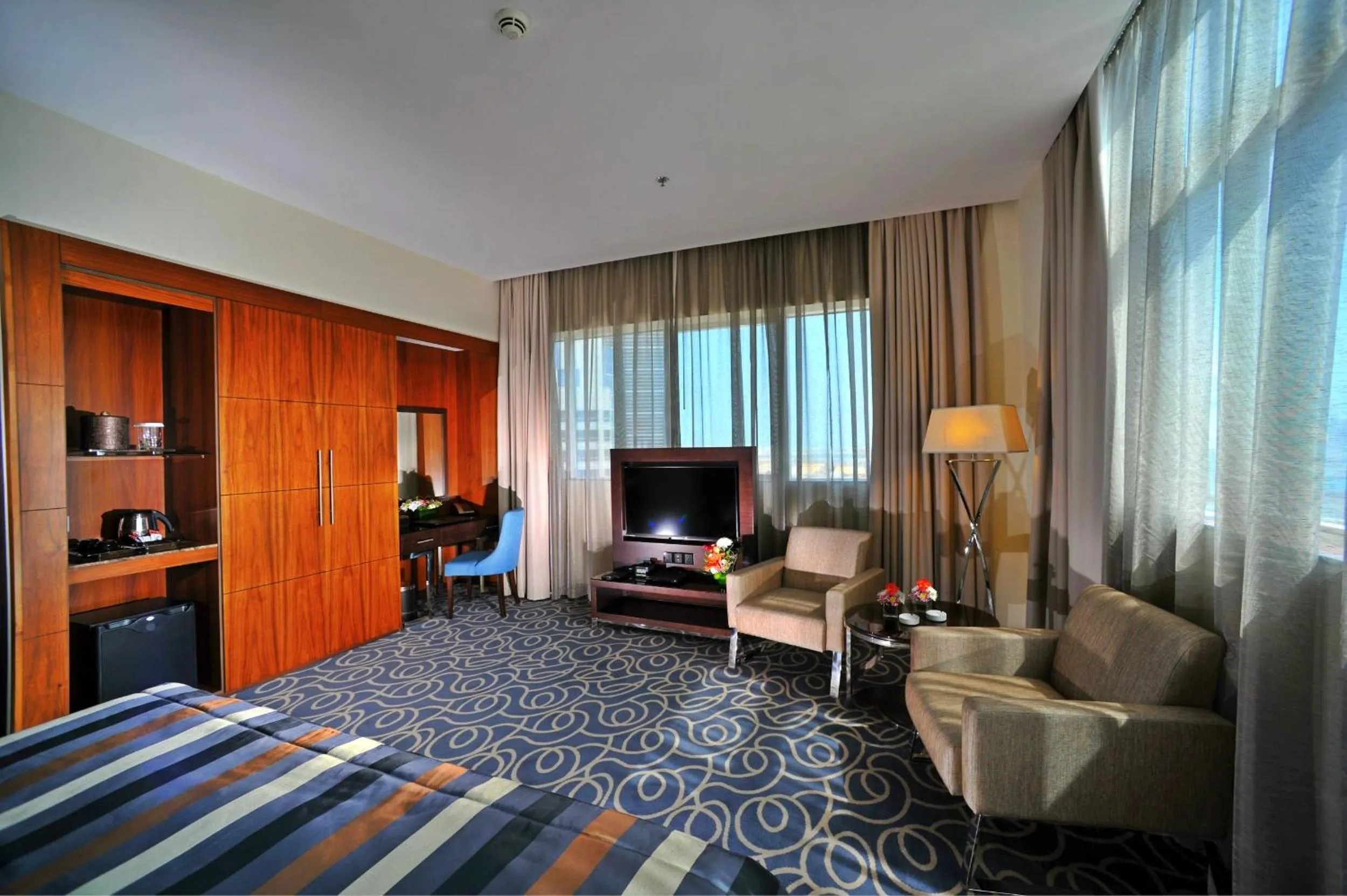 Executive King Room with Partial Sea View in Ramada Abu Dhabi Corniche