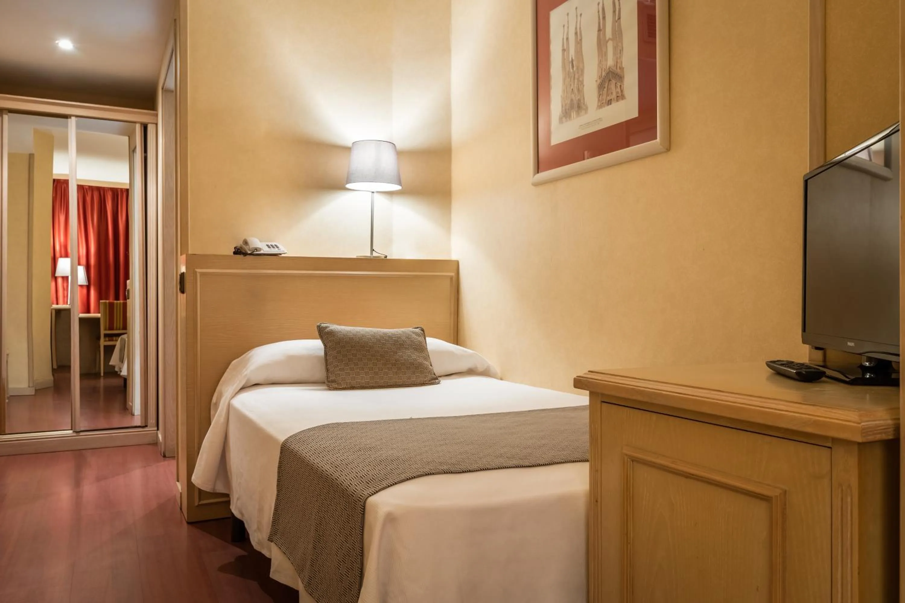 Economy Single Room in Sunotel Junior