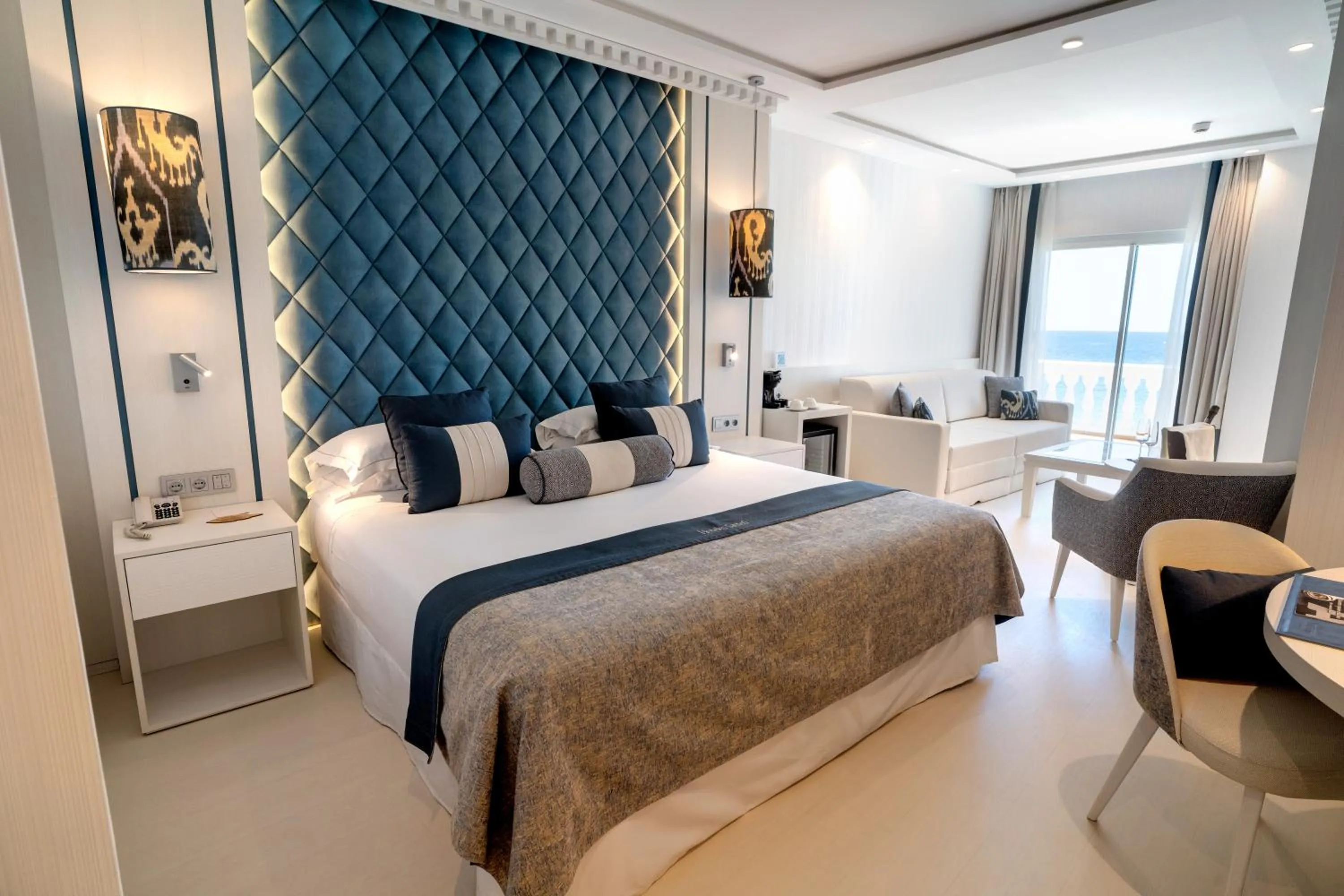 Junior Suite with Sea View in Nixe Palace