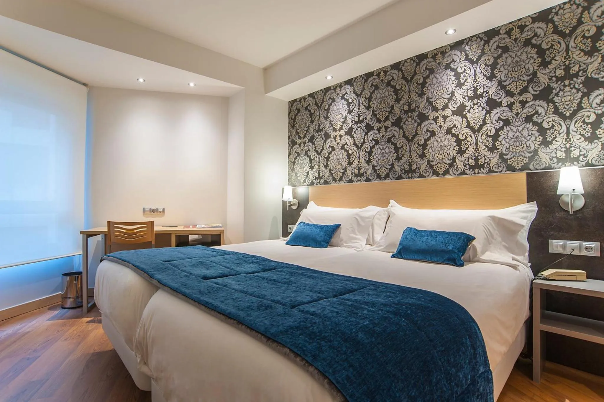 Twin Room in Sercotel Codina