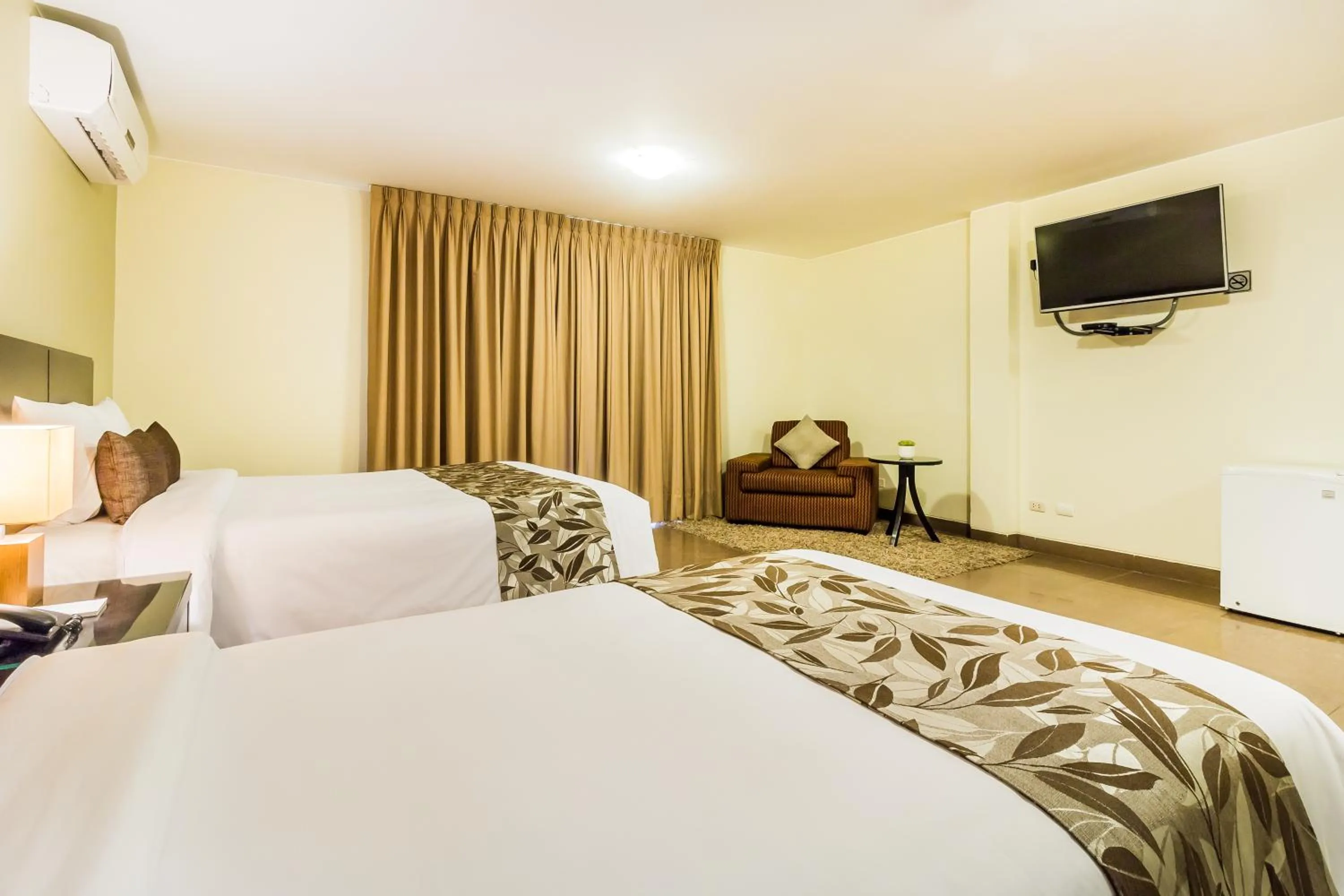 Bed in El Tambo 1