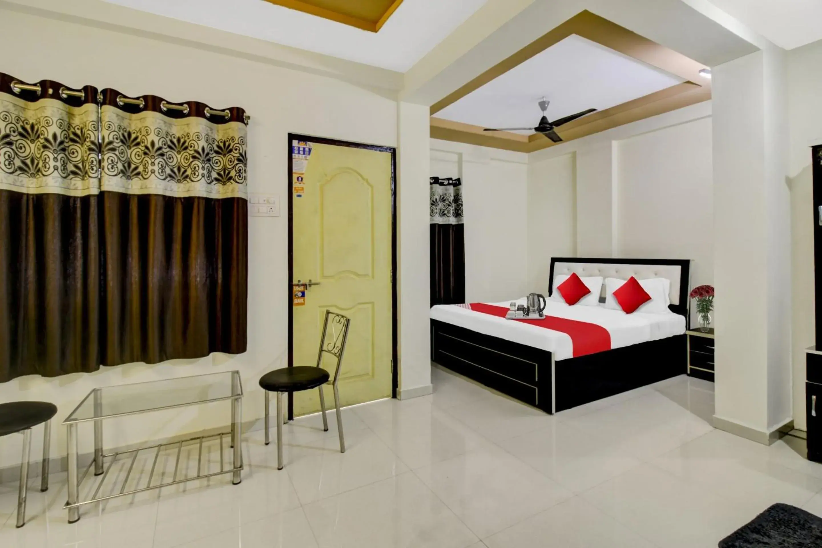 Hotel O Ap Royal Rooms Hotel O Ap Royal Rooms