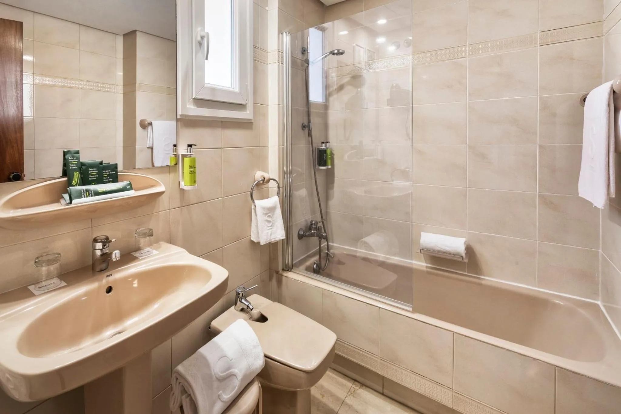 Superior Apartment in Sercotel Togumar