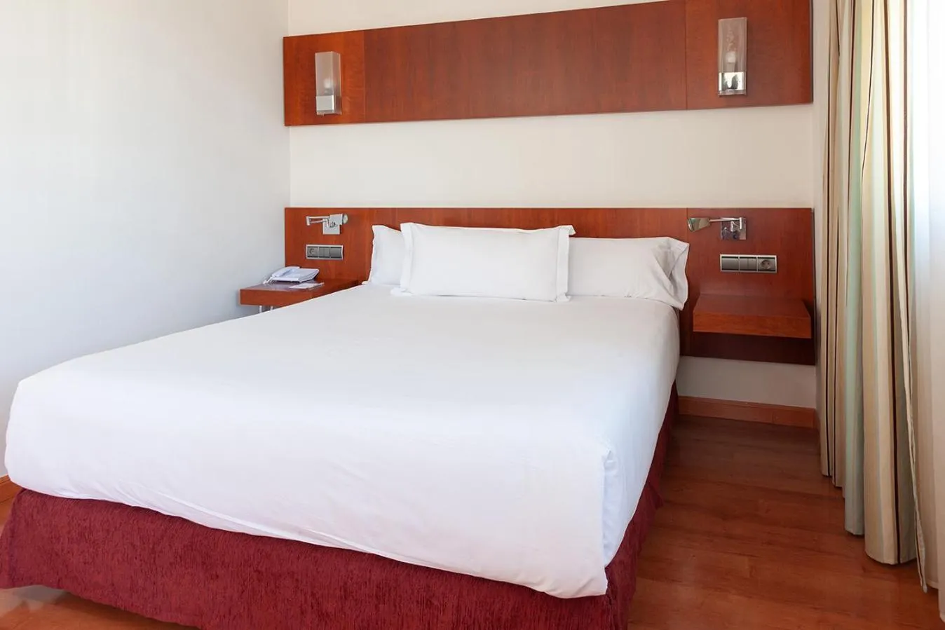Superior Double Room in Senator Huelva
