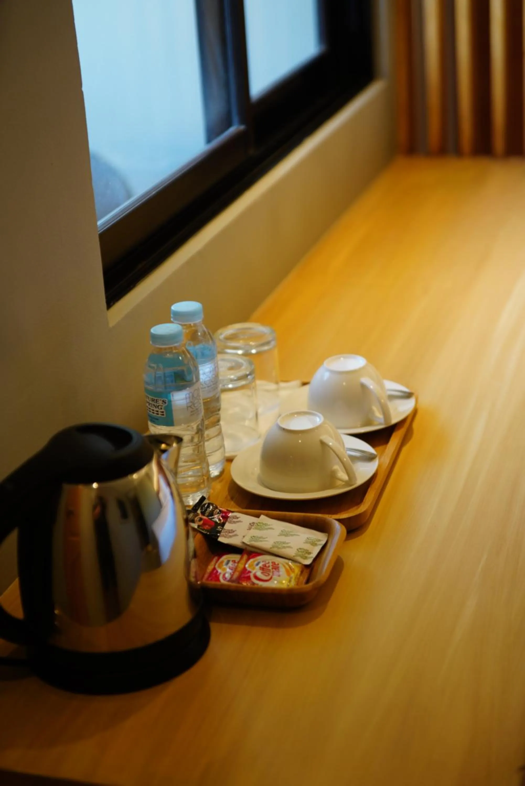 Deluxe Room in Mayfair Resort