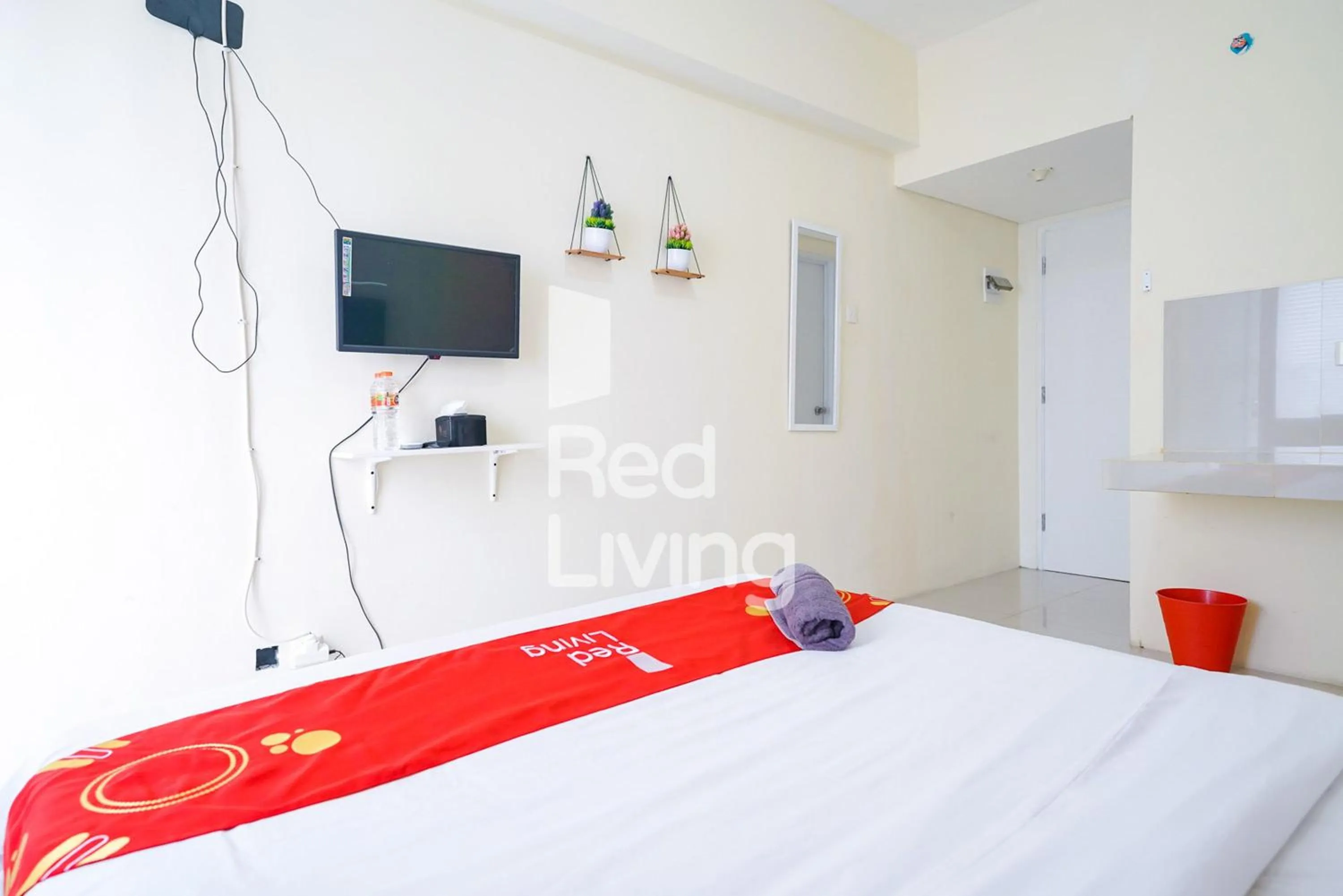 Standard Studio in RedLiving Apartemen Bogorienze Resort - Skyland Tower A