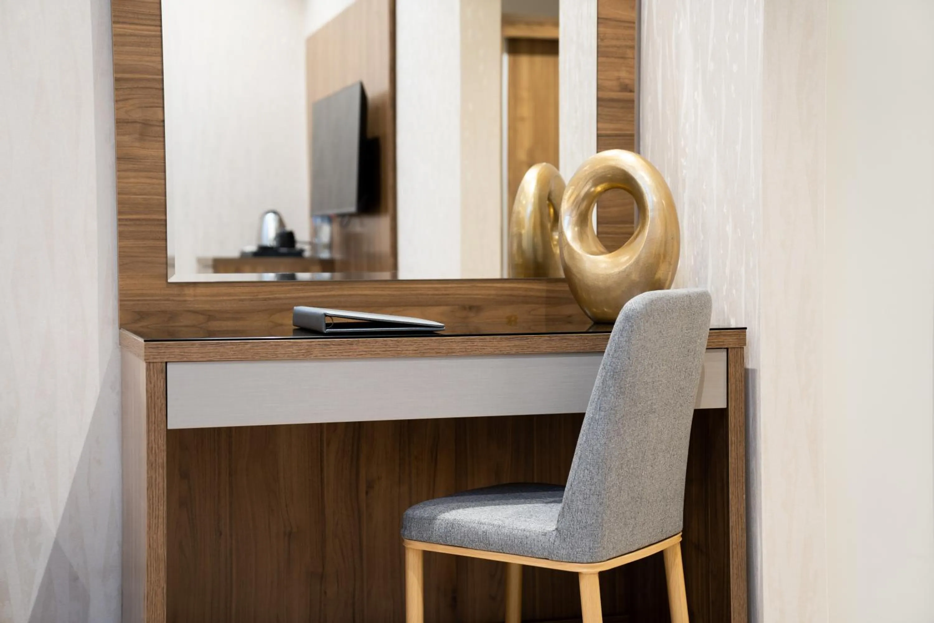 Standard King Room in Sarwat Park Hotel Jeddah - سروات بارك جده