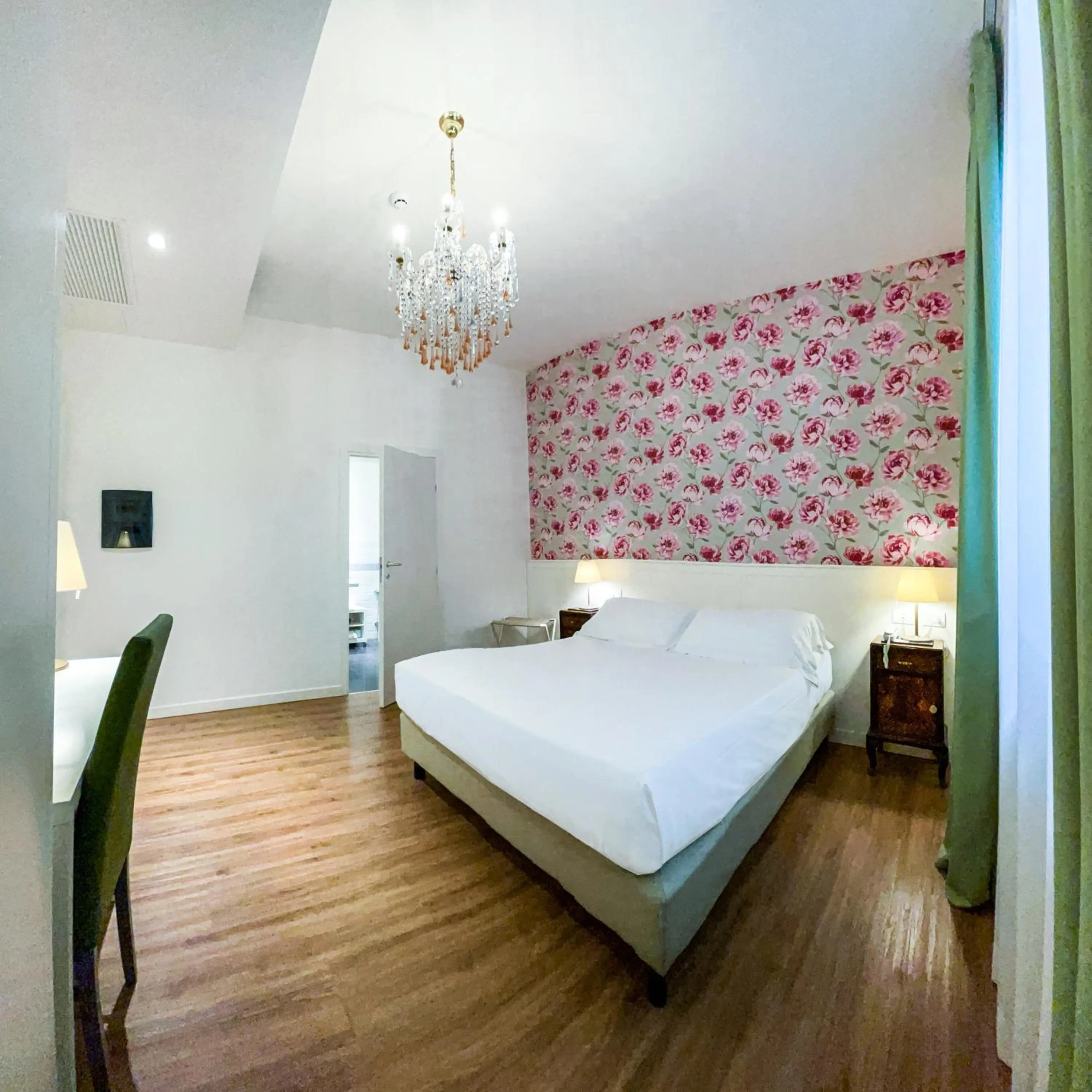 Basic Double Room in Rimini Suite Hotel