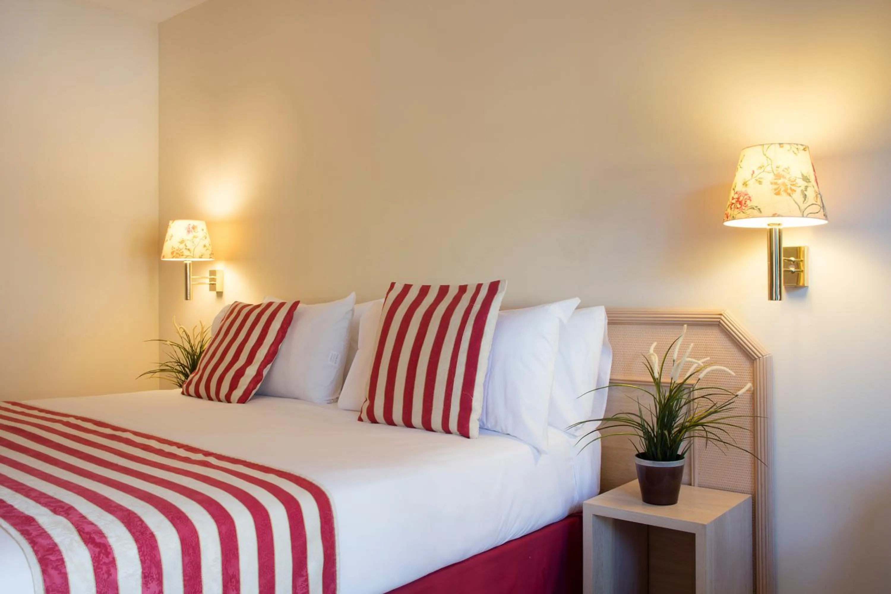 Superior Double Room with Terrace in Luna Club Hotel Yoga & Spa 4Sup