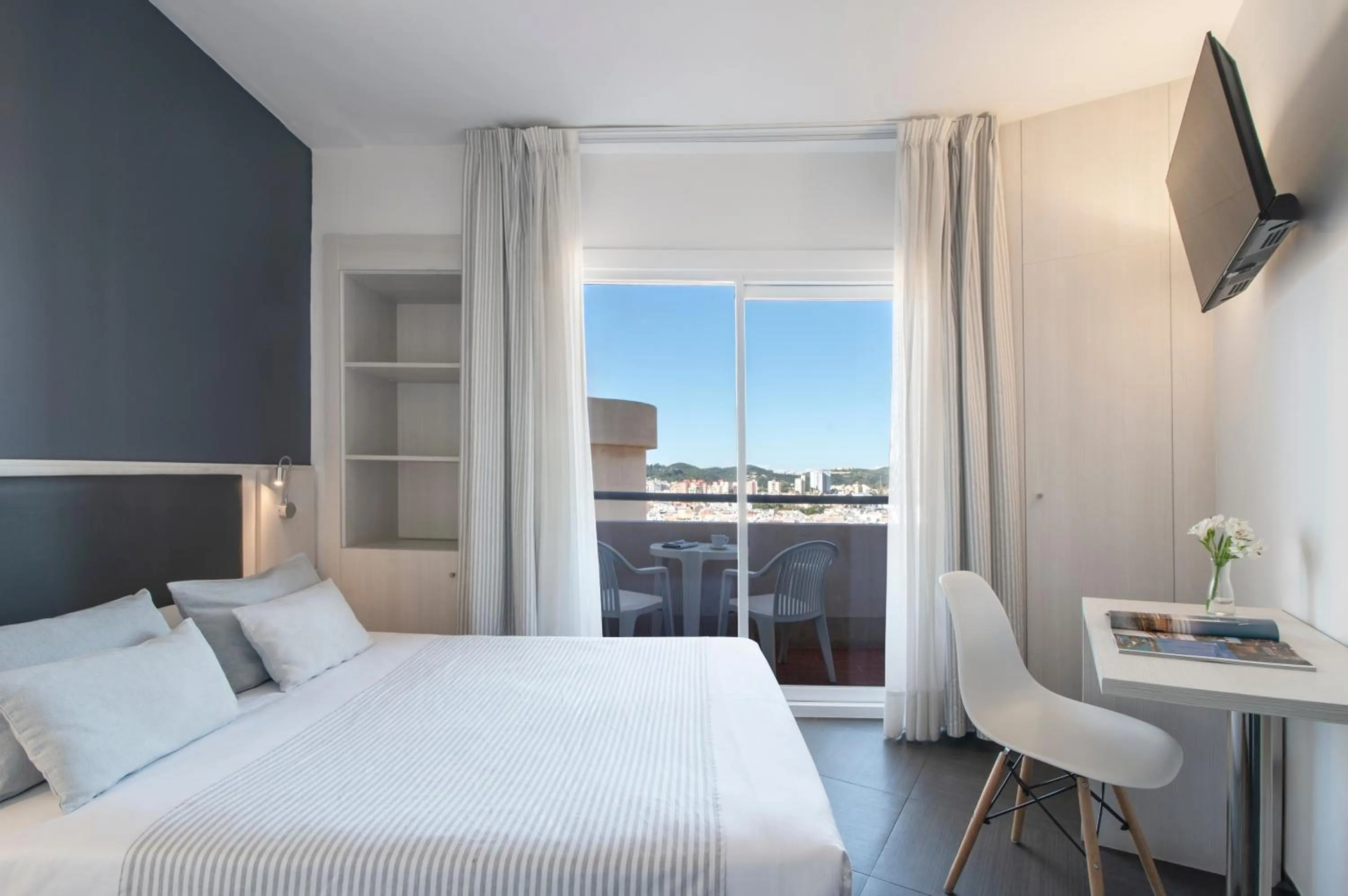 Single Room in Hotel El Puerto by Pierre Vacances