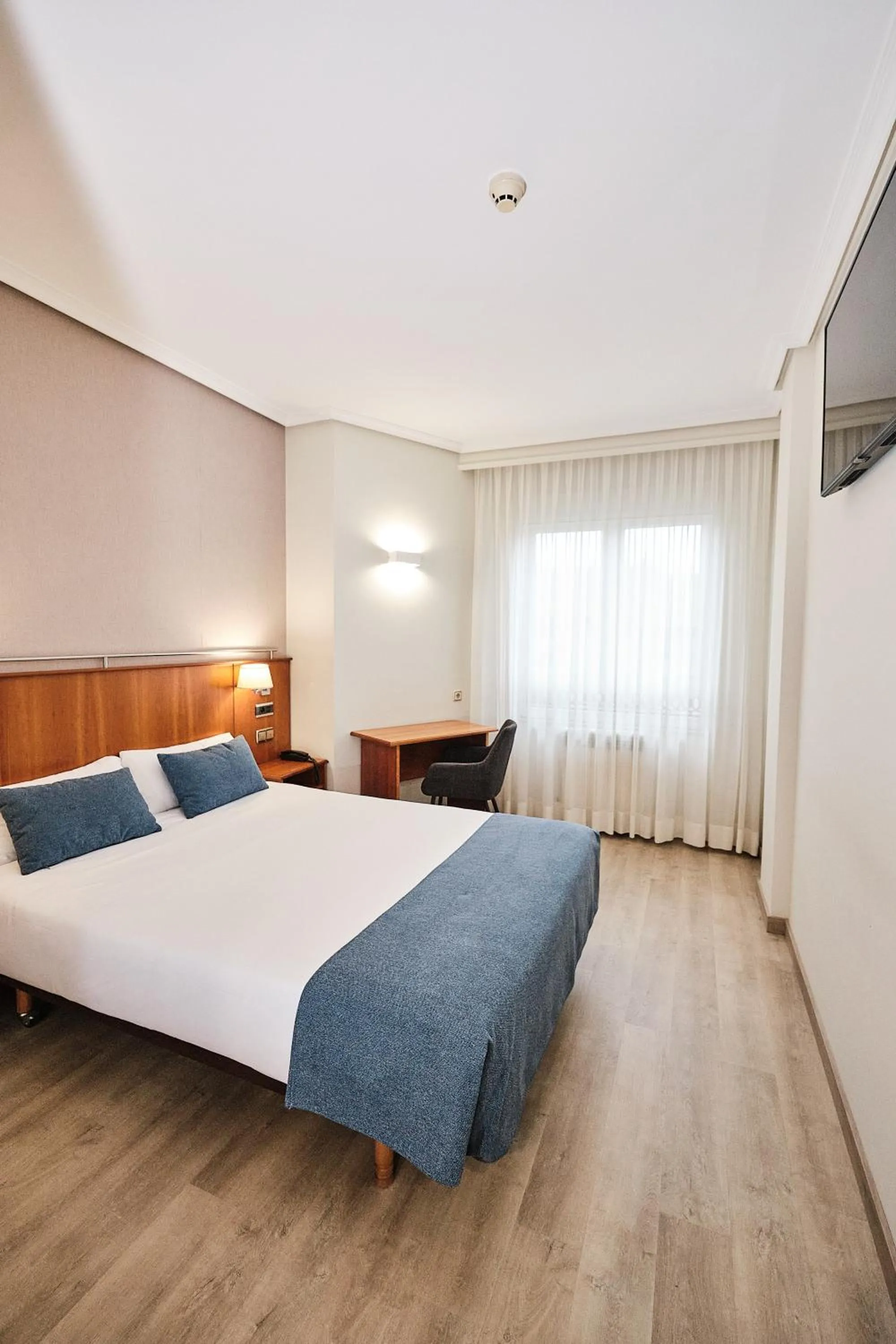 Double or Twin Room in Hotel Ciudad de Compostela