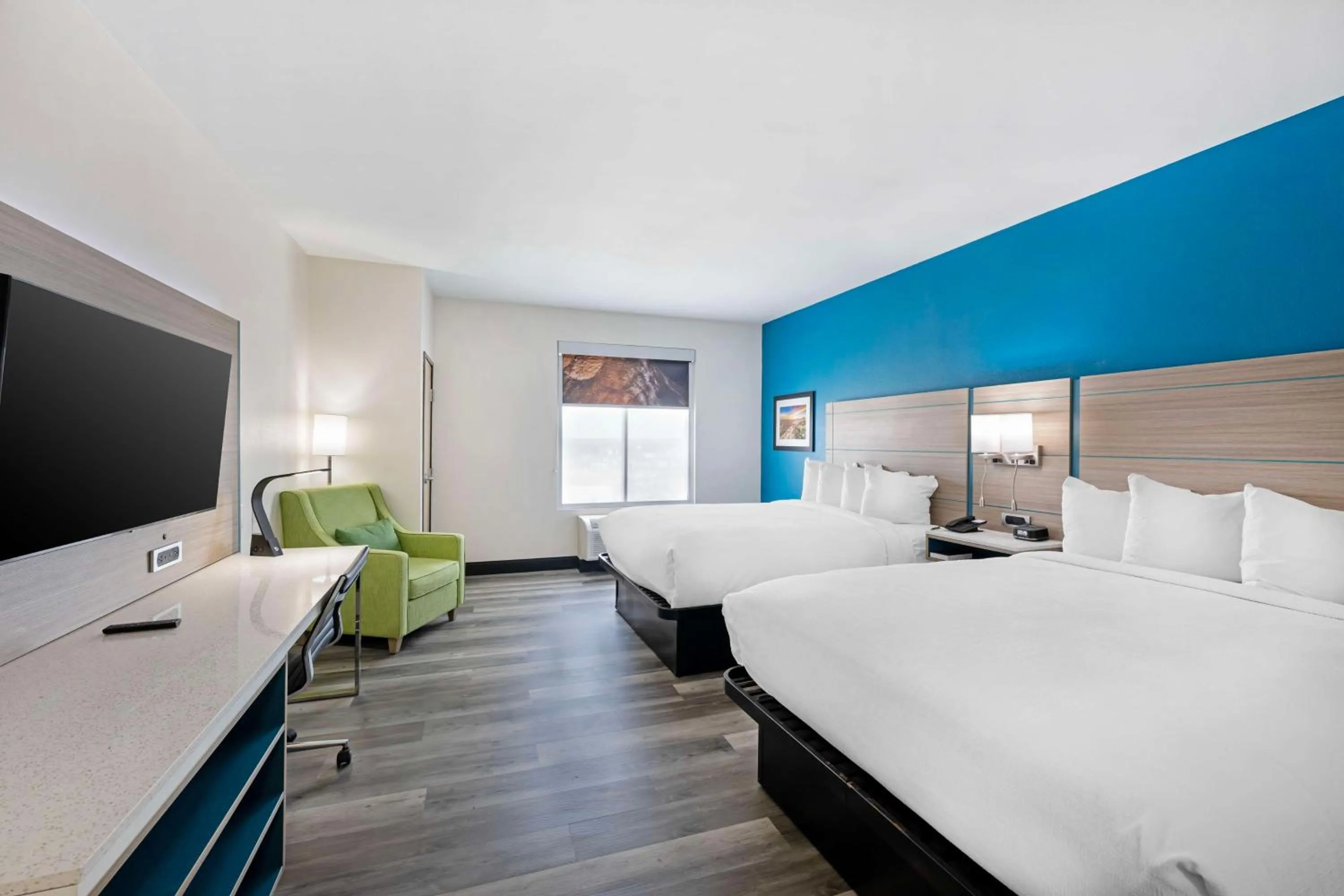 Queen Beds Room with Two Queen Beds - Non-Smoking in Best Western Plus Executive Residency Carlsbad Hotel