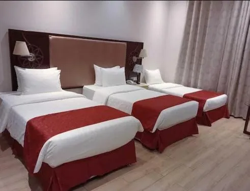 Superior Triple Room in Palm Inn Hotel Doha