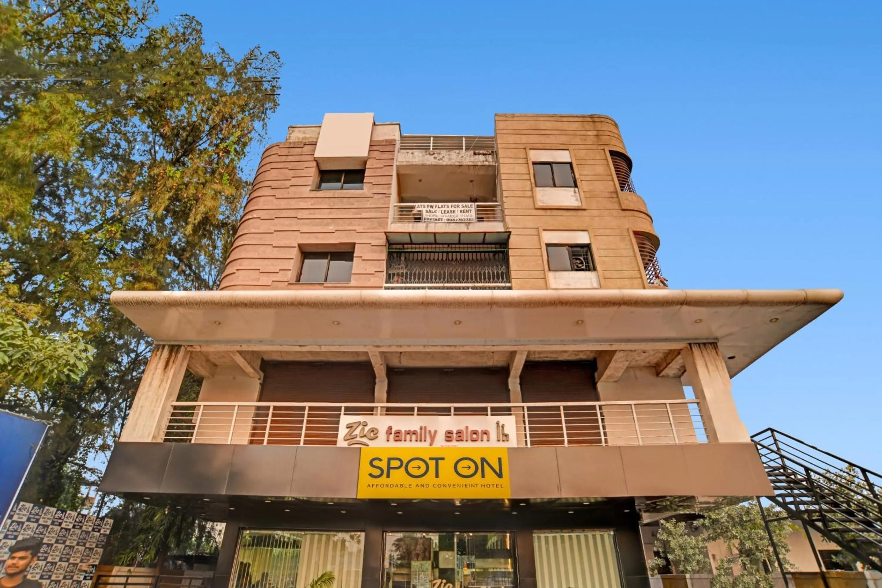 Super Hotel O Trinity Inn