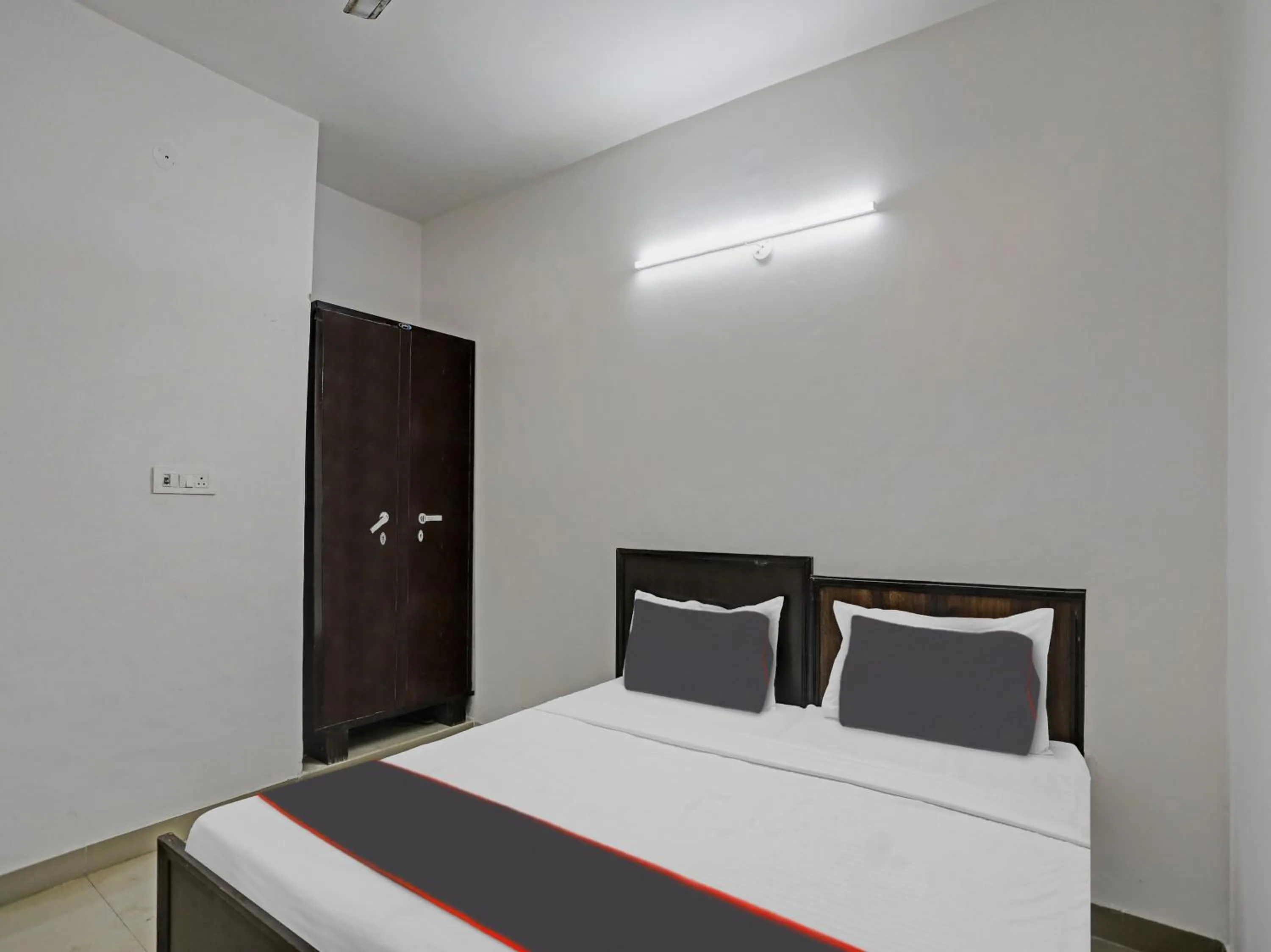 Classic Triple Room - single occupancy in SPOT ON Mt White House