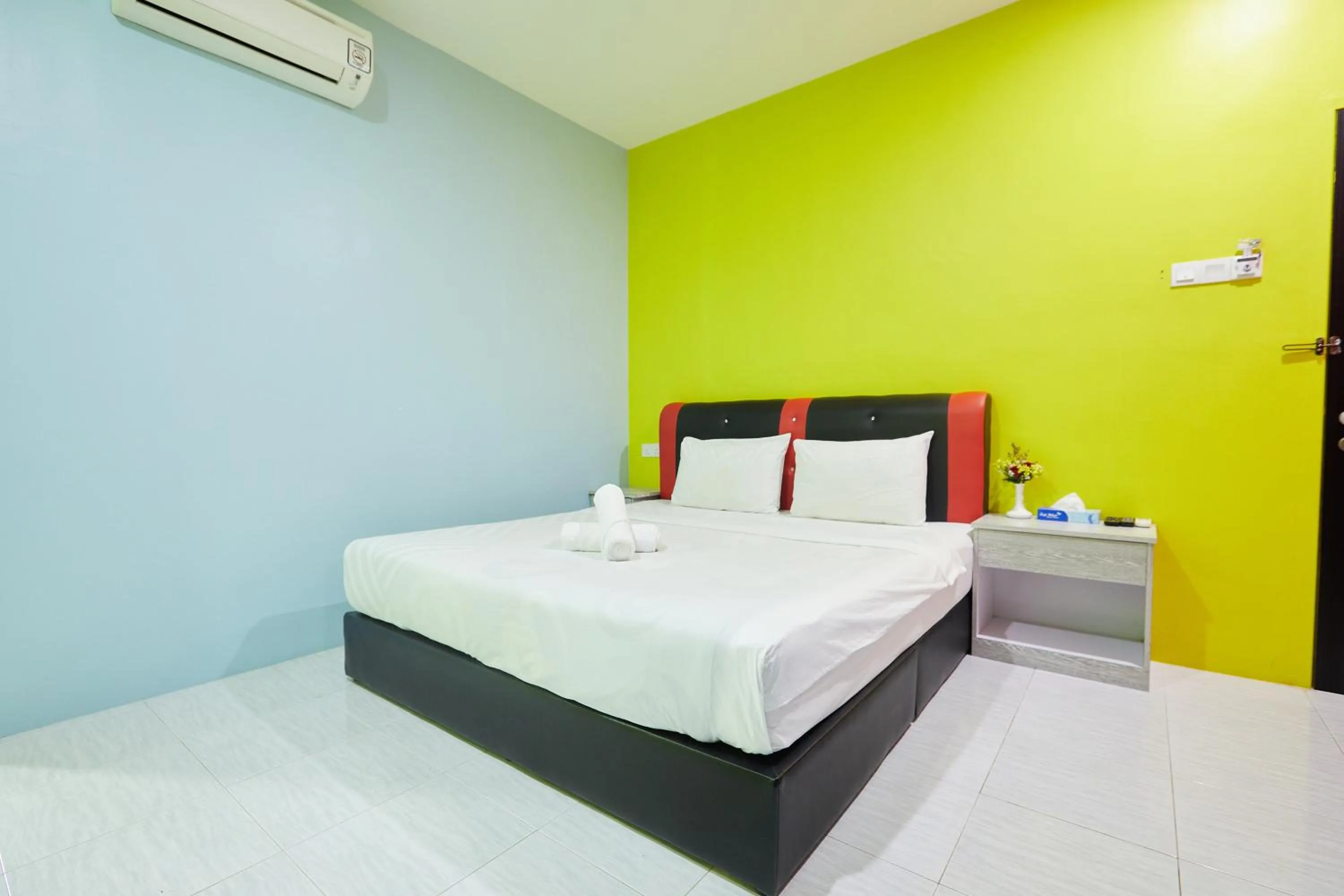 Standard King Room in SY JERANTUT HOTEL