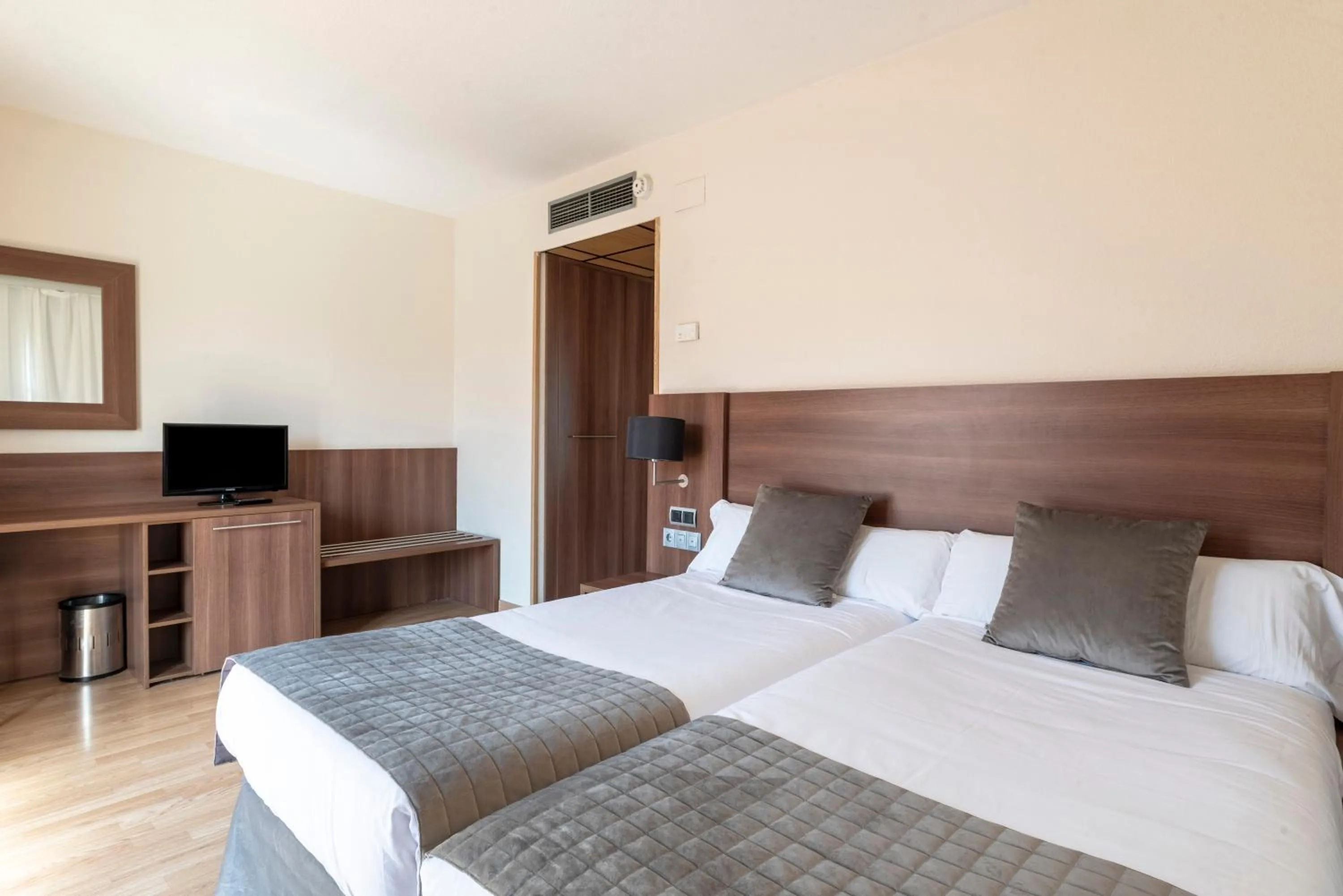 Double or Twin Room in BS Principe Felipe