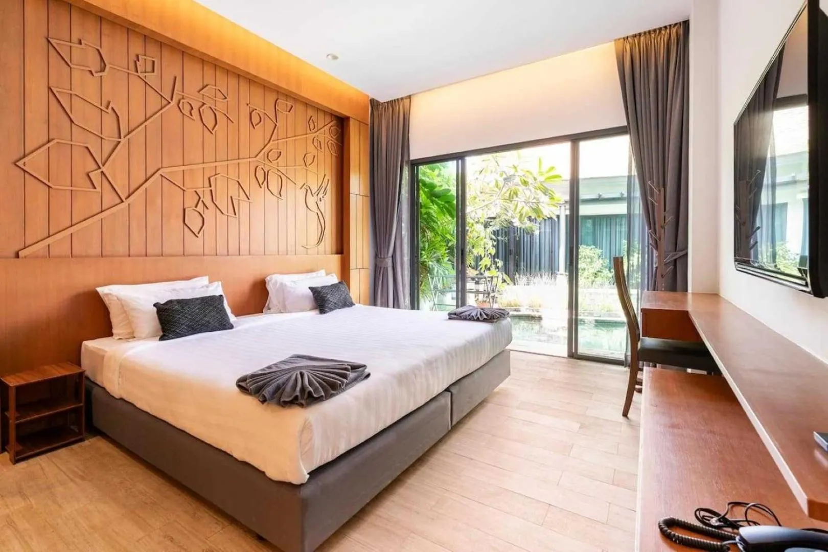 Two-Bedroom Pool Access in Tajh Pool Villas