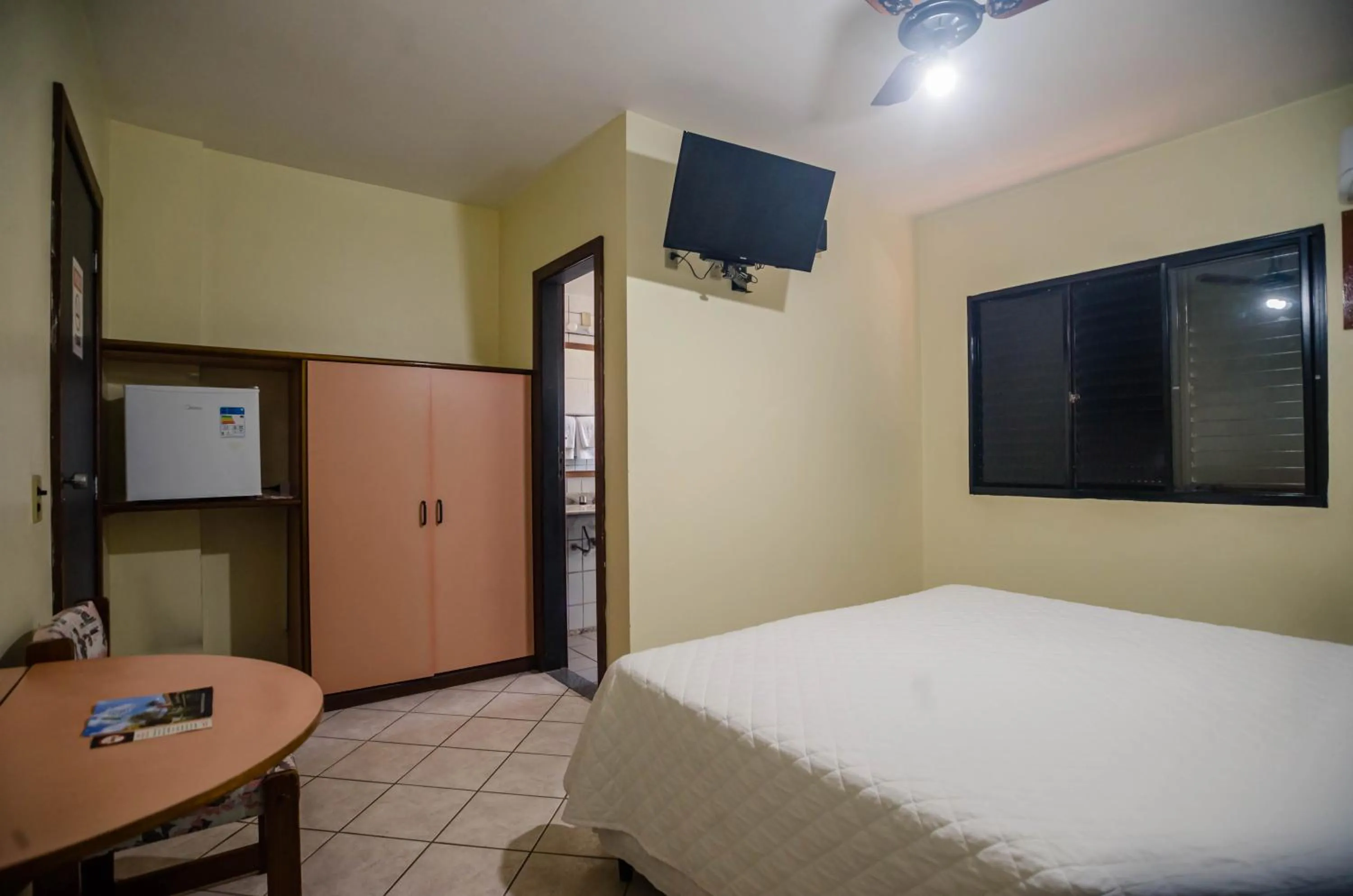 Single Room - single occupancy in Alpes Hotel