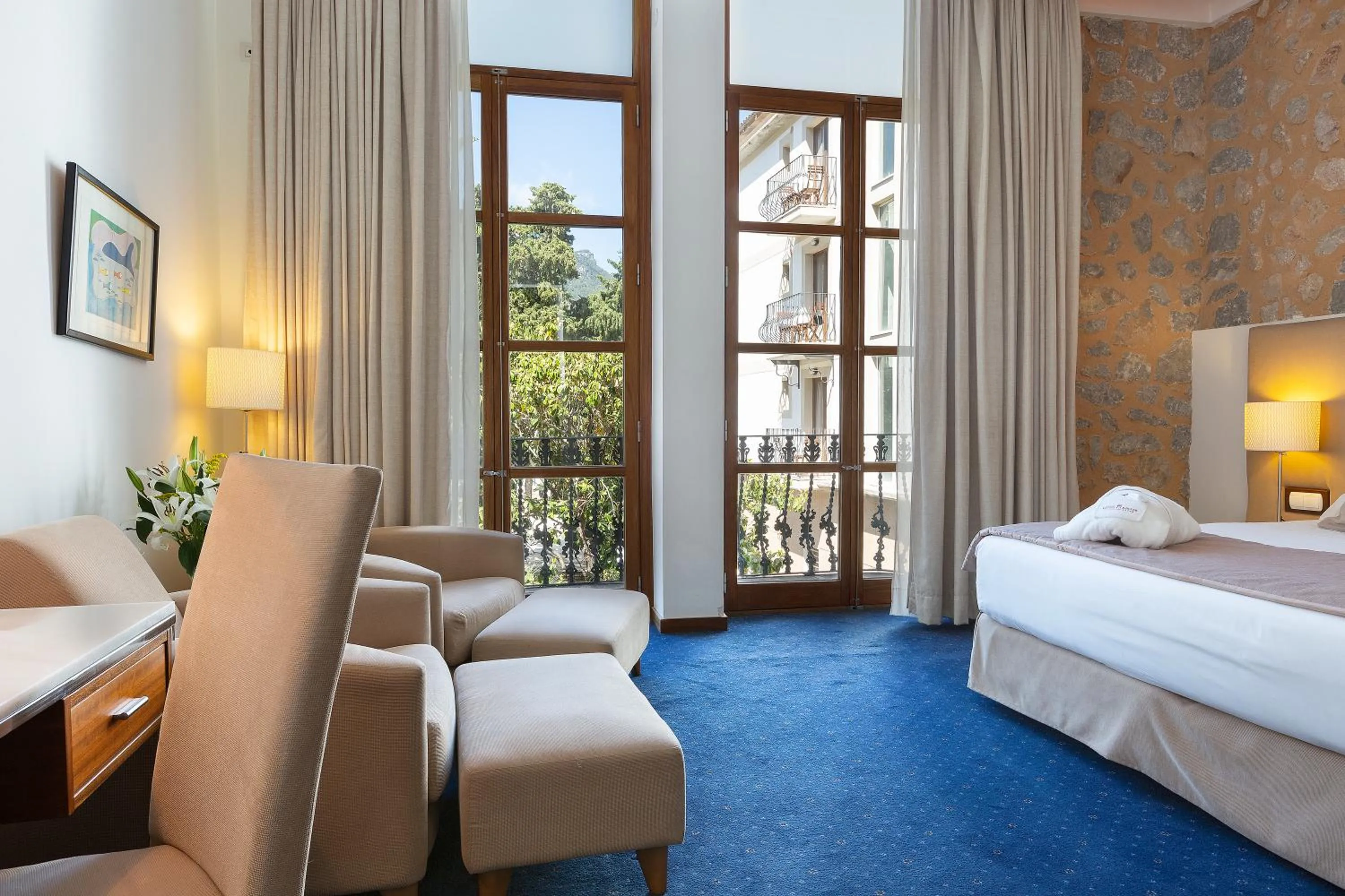 Premium Quadruple Room in Gran Hotel Soller