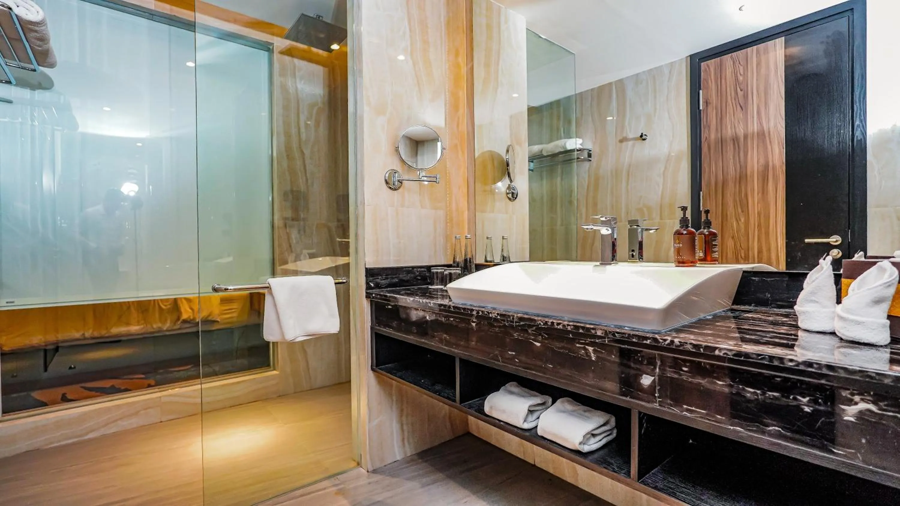 Executive King Room in FUGO Hotel Samarinda