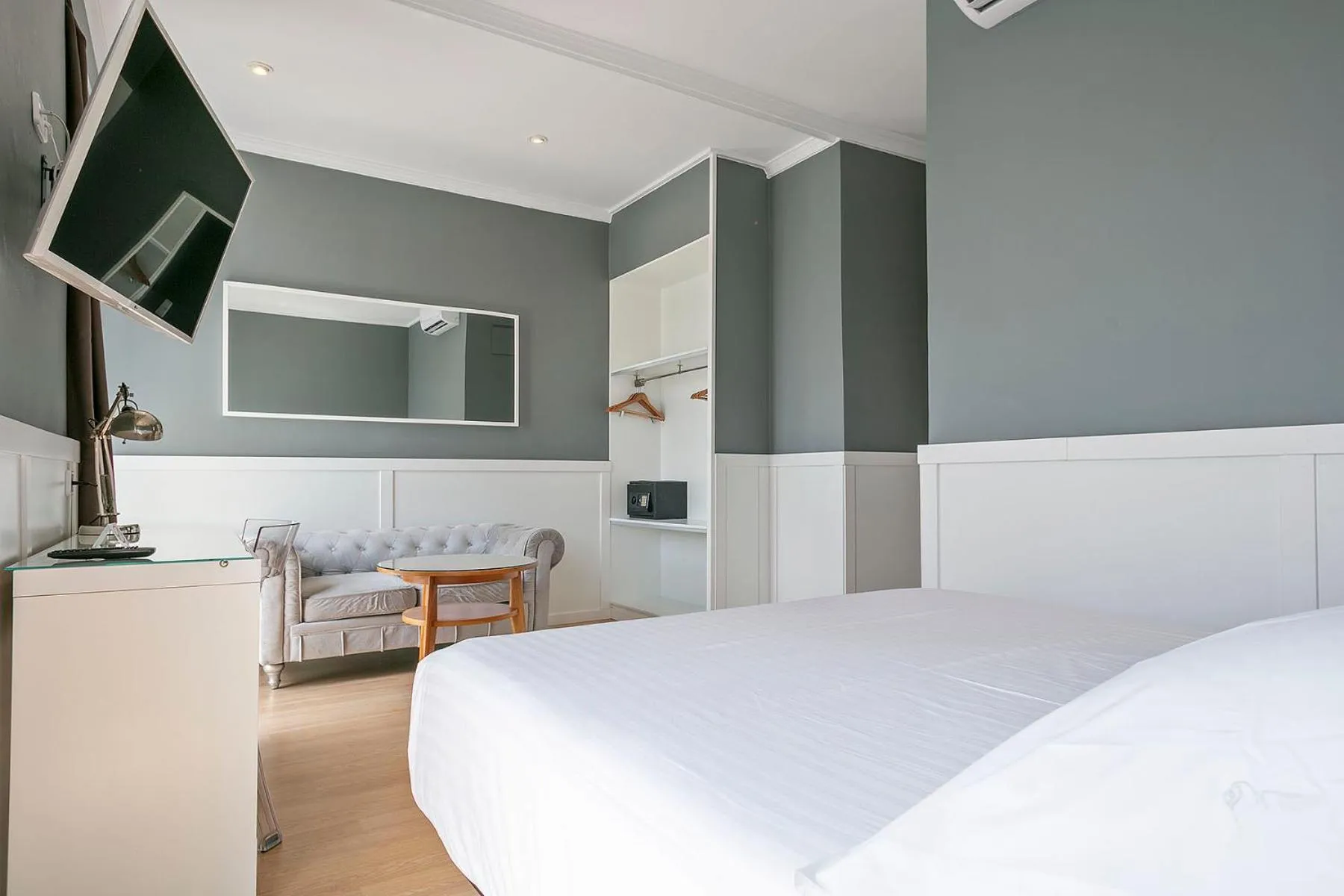 Deluxe Double or Twin Room in Venecia Plaza Centro