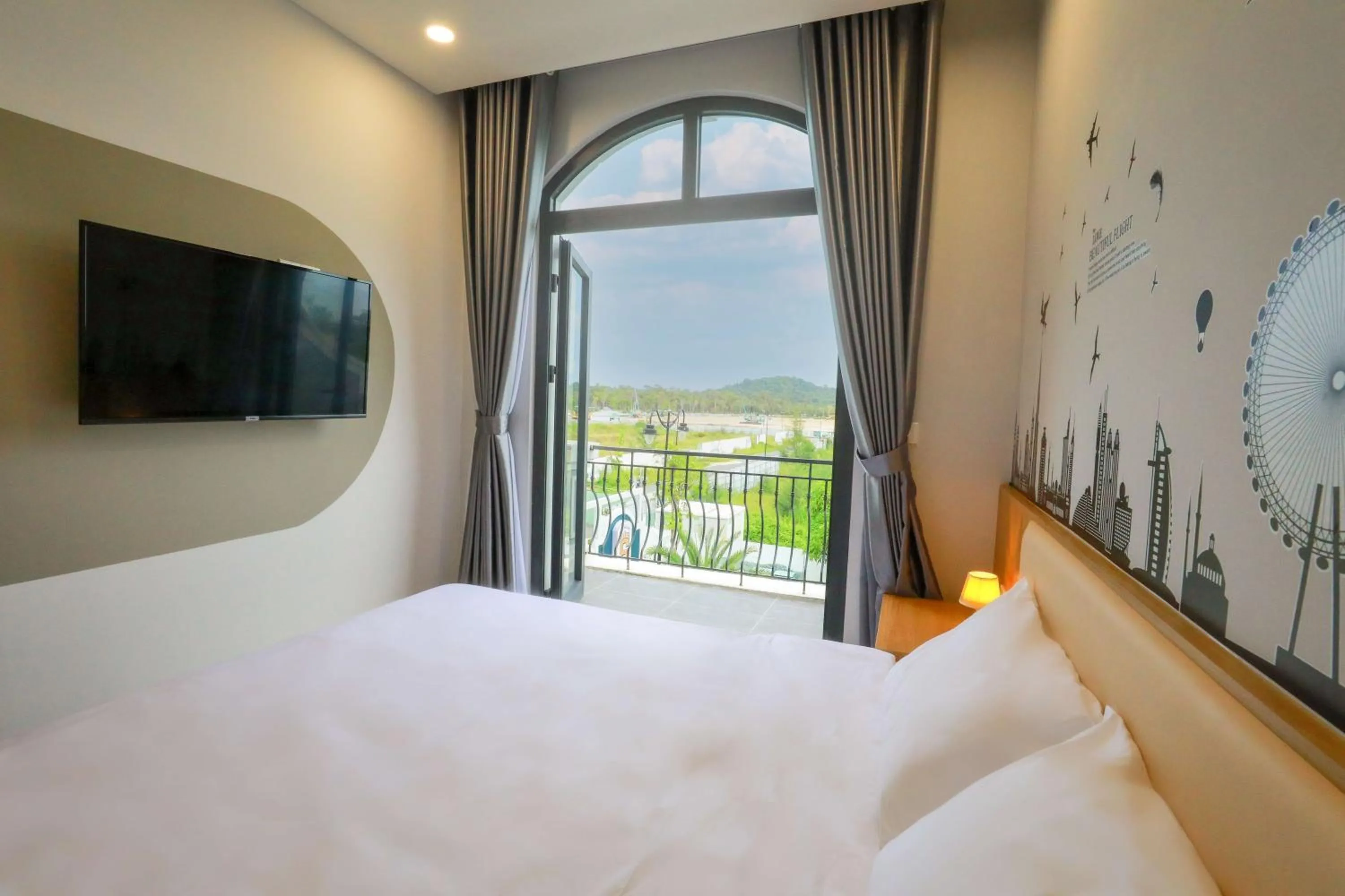 Deluxe Double Room with Balcony and Sea View in The Sol House
