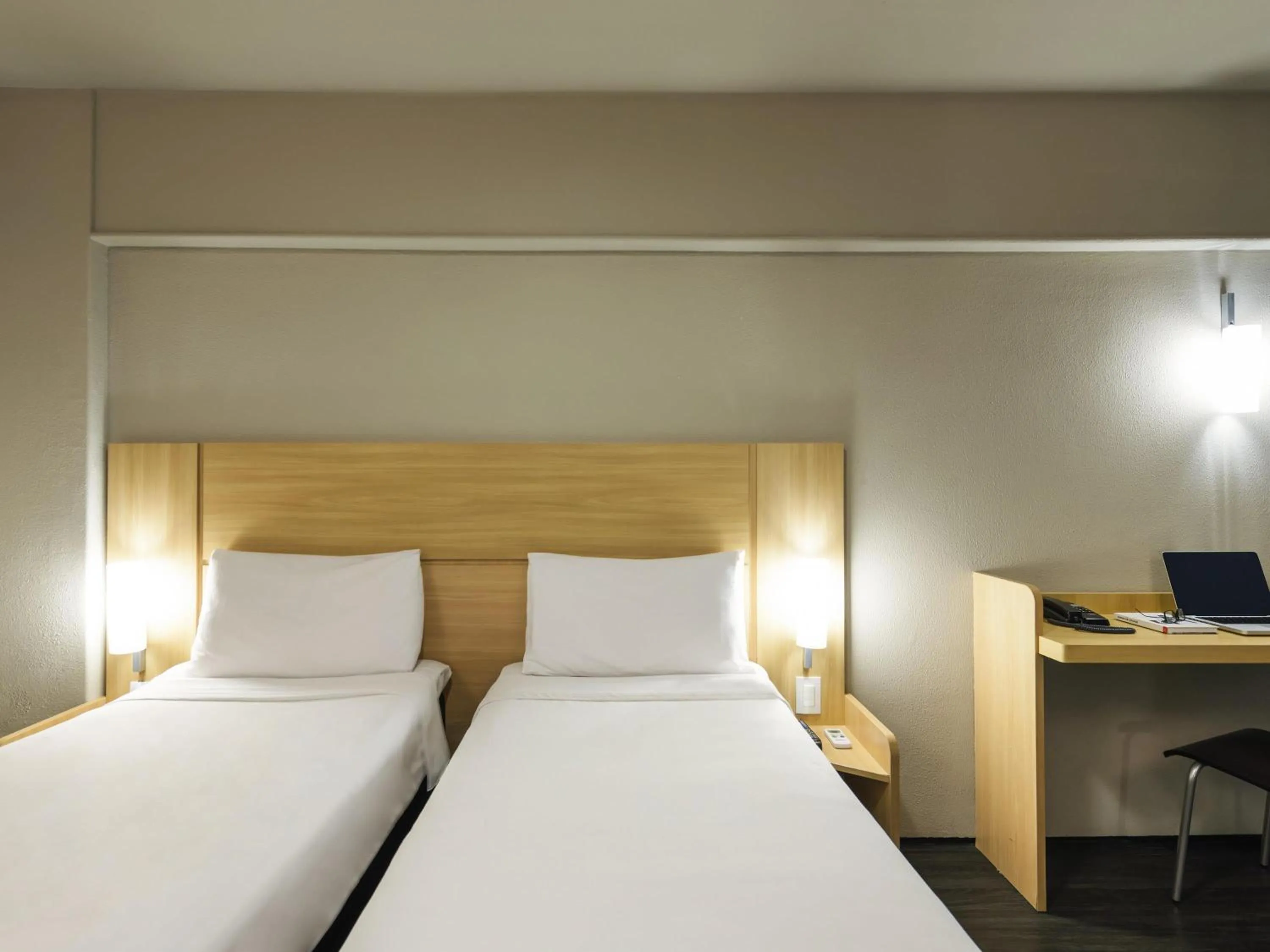 Standard Twin Room in ibis Fortaleza Praia de Iracema