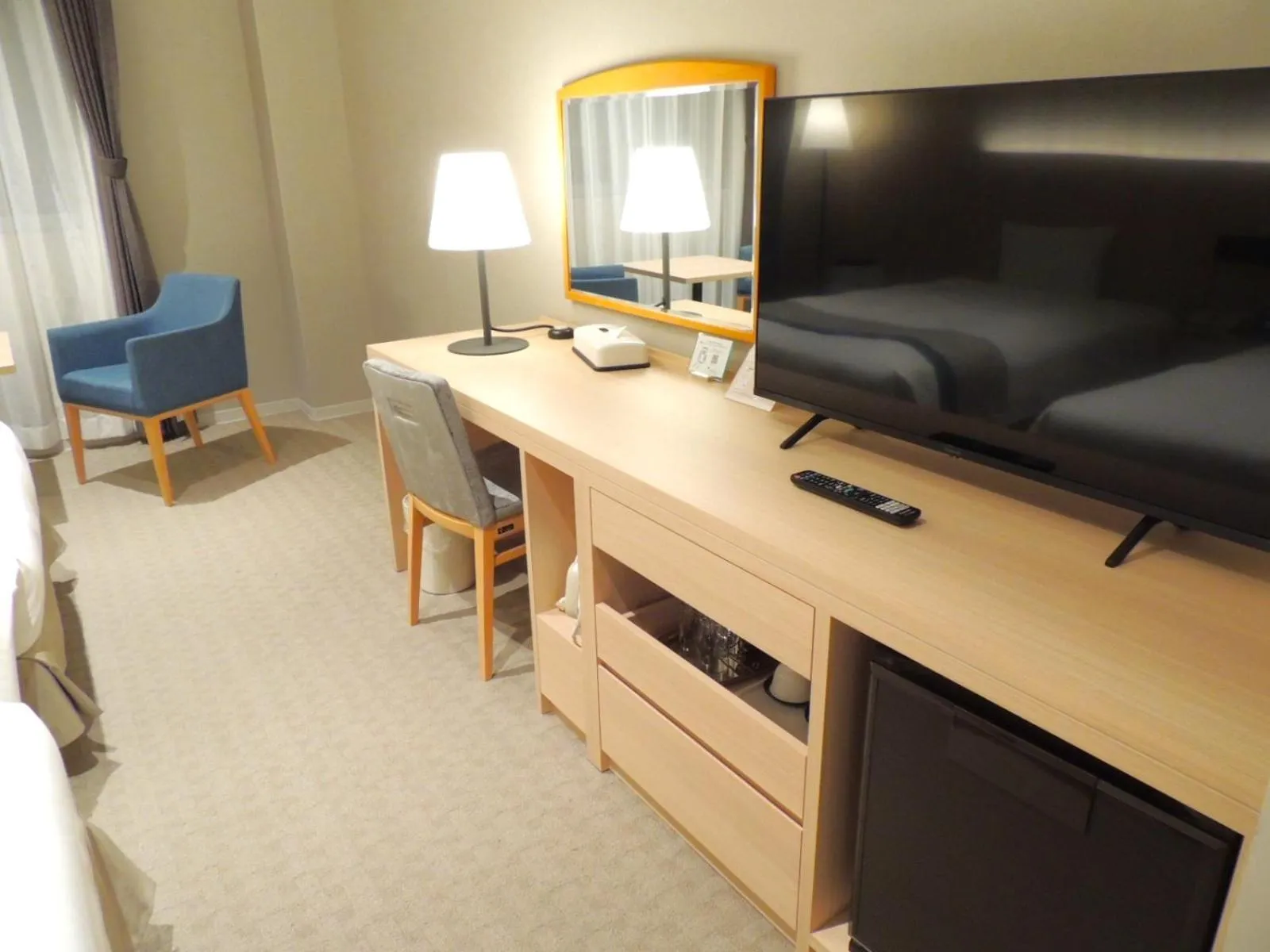 Standard Twin Room - Non-Smoking in Grand Xiv naruto the lodge