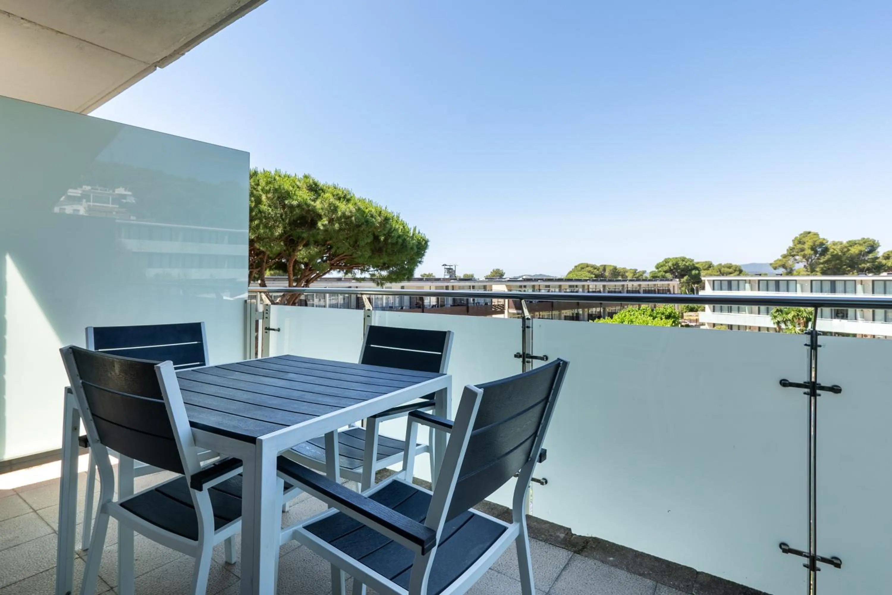 Two-Bedroom Apartment in Aparthotel Comtat Sant Jordi