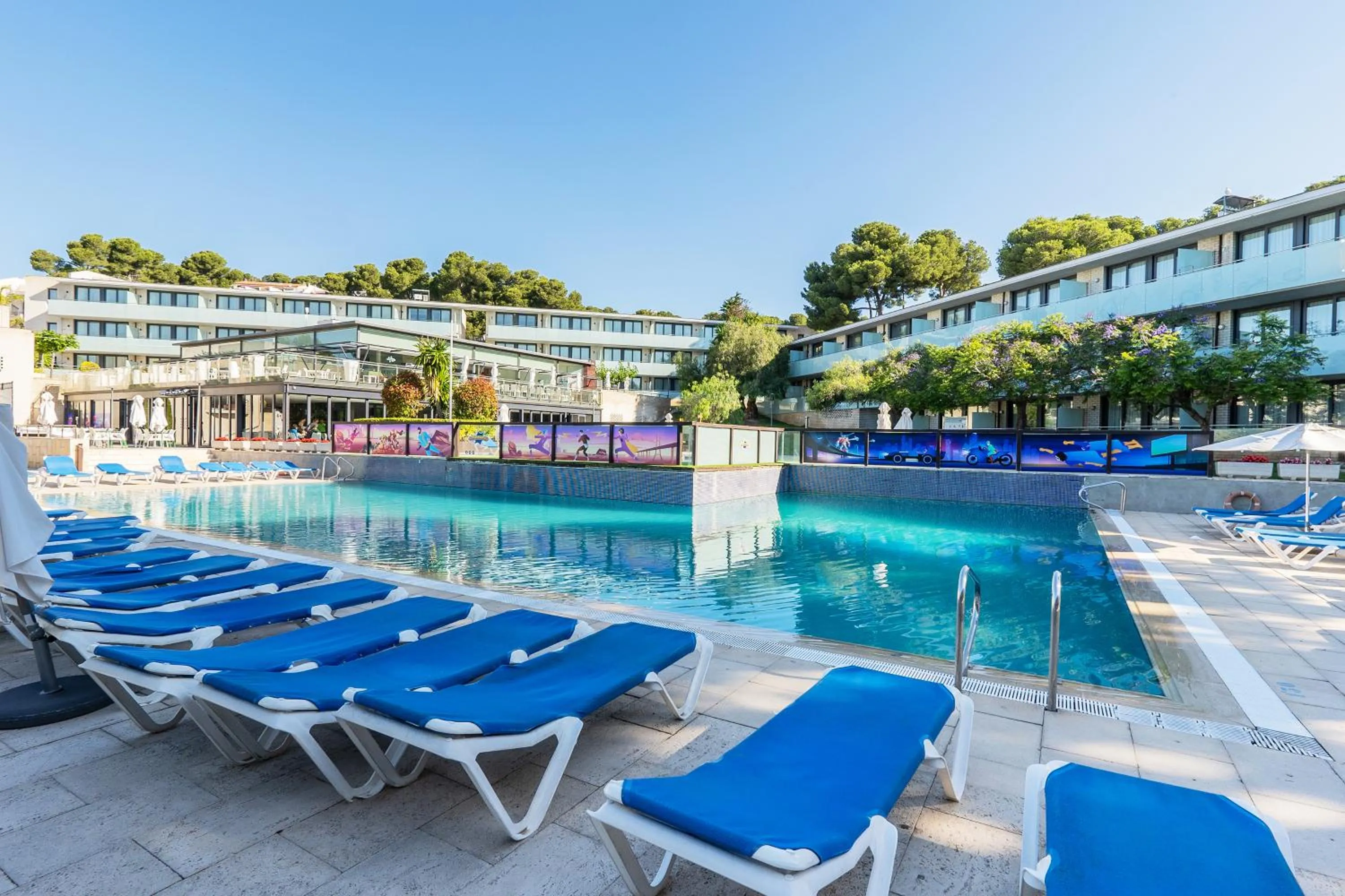 Apartment with Pool View  in Aparthotel Comtat Sant Jordi