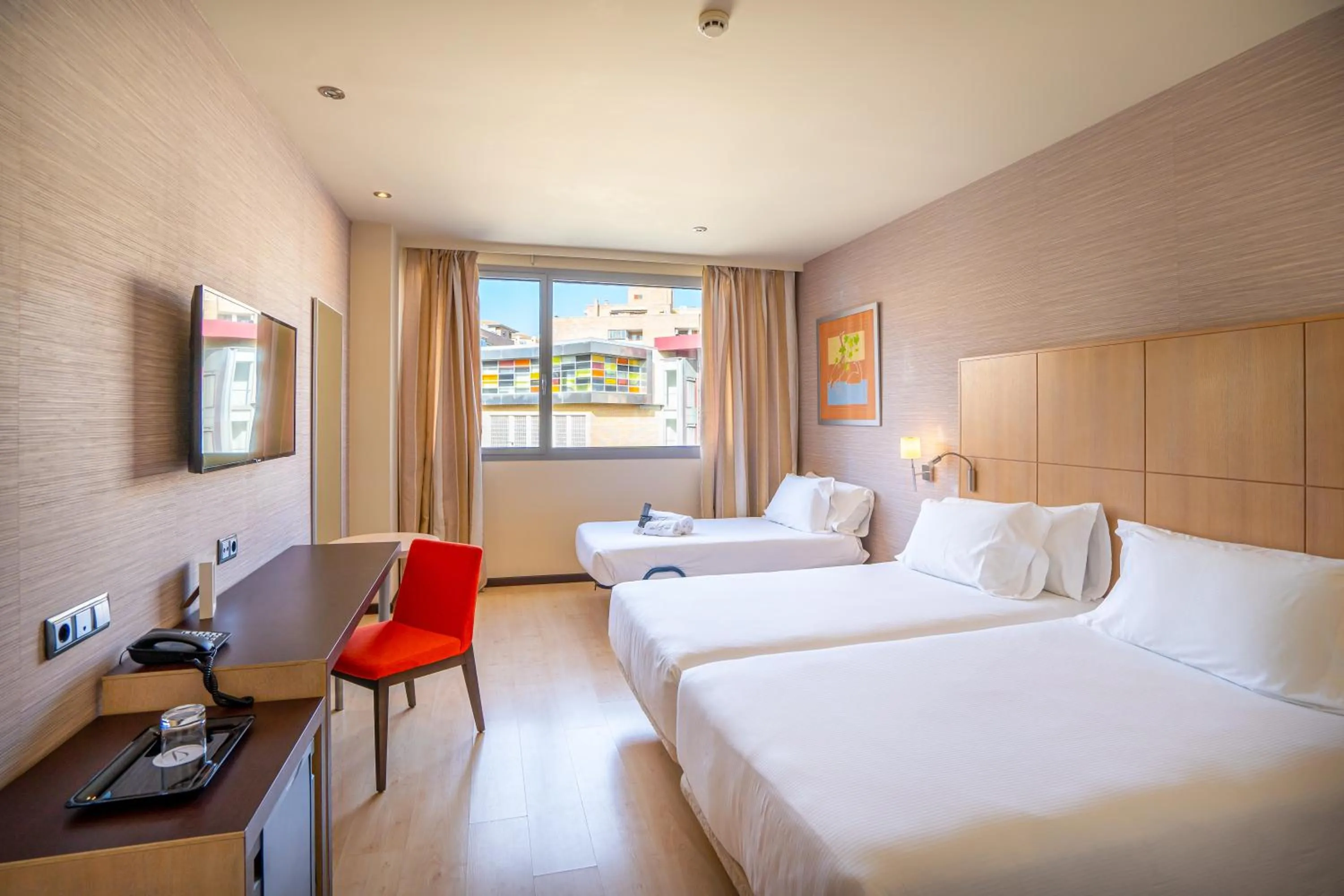 Standard Triple Room in Abba Huesca