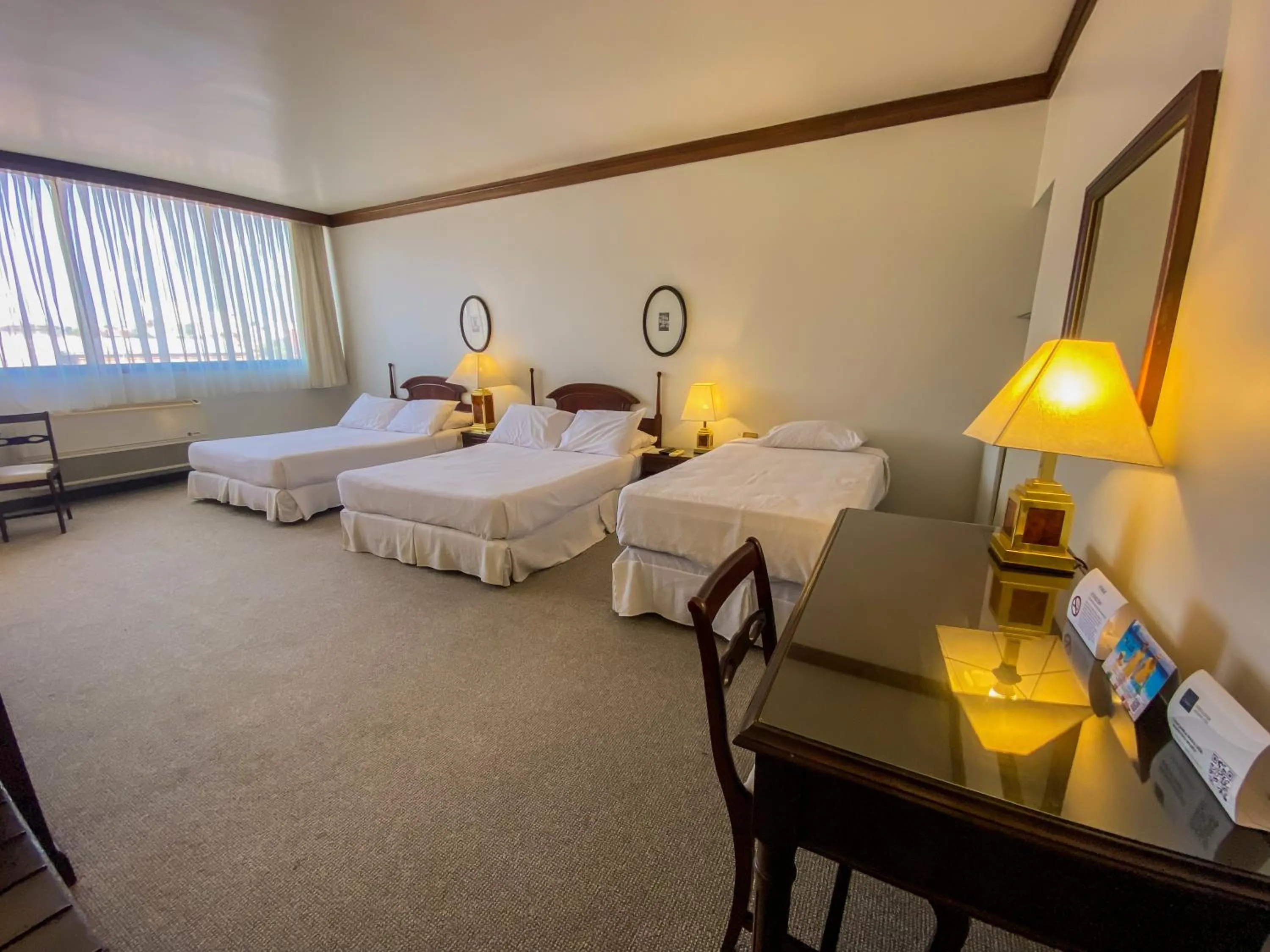 Standard Triple Room in Nobile Suites Excelsior Asuncion