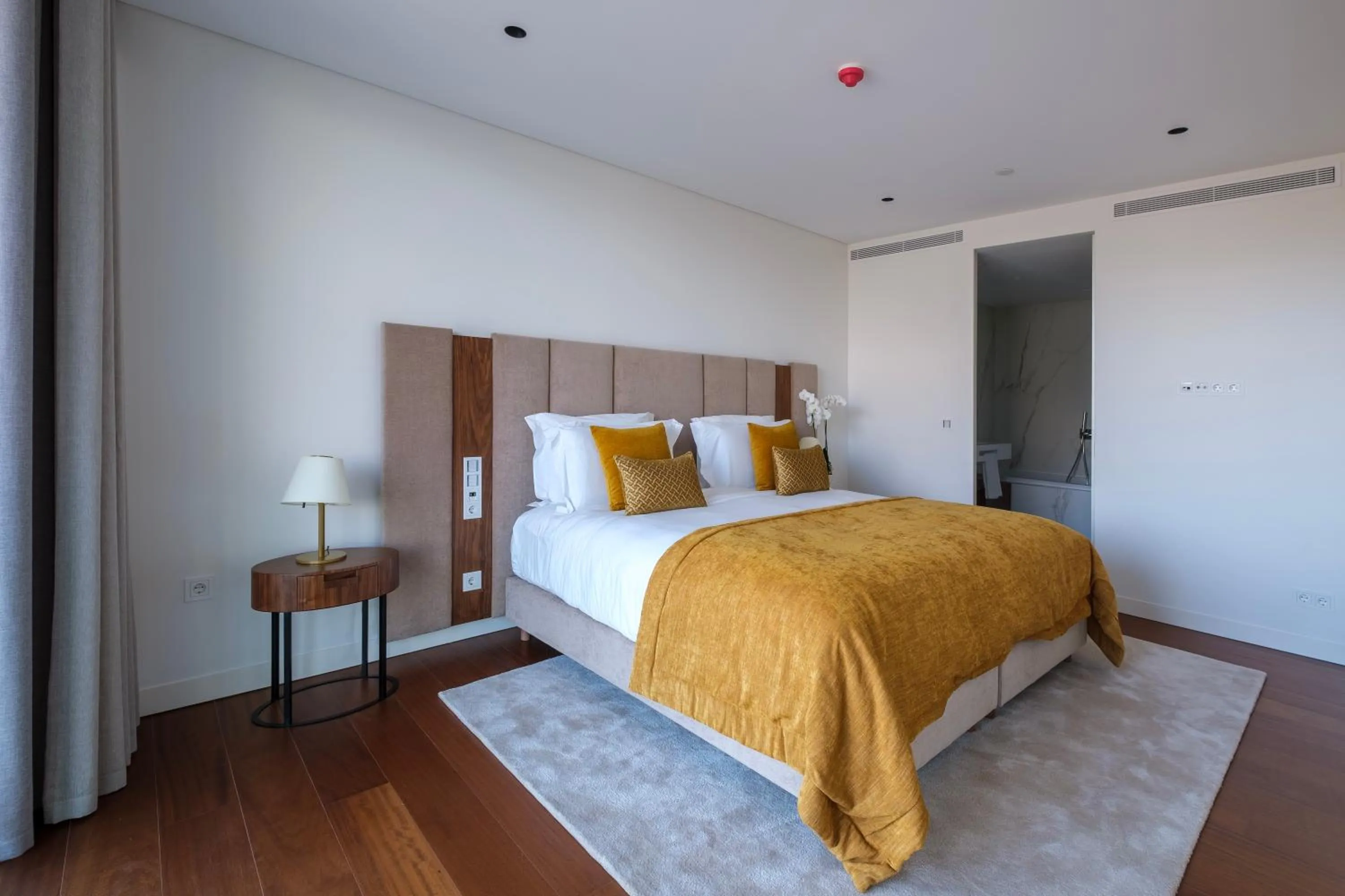 Two-Bedroom Apartment in Martinhal Lisbon Oriente