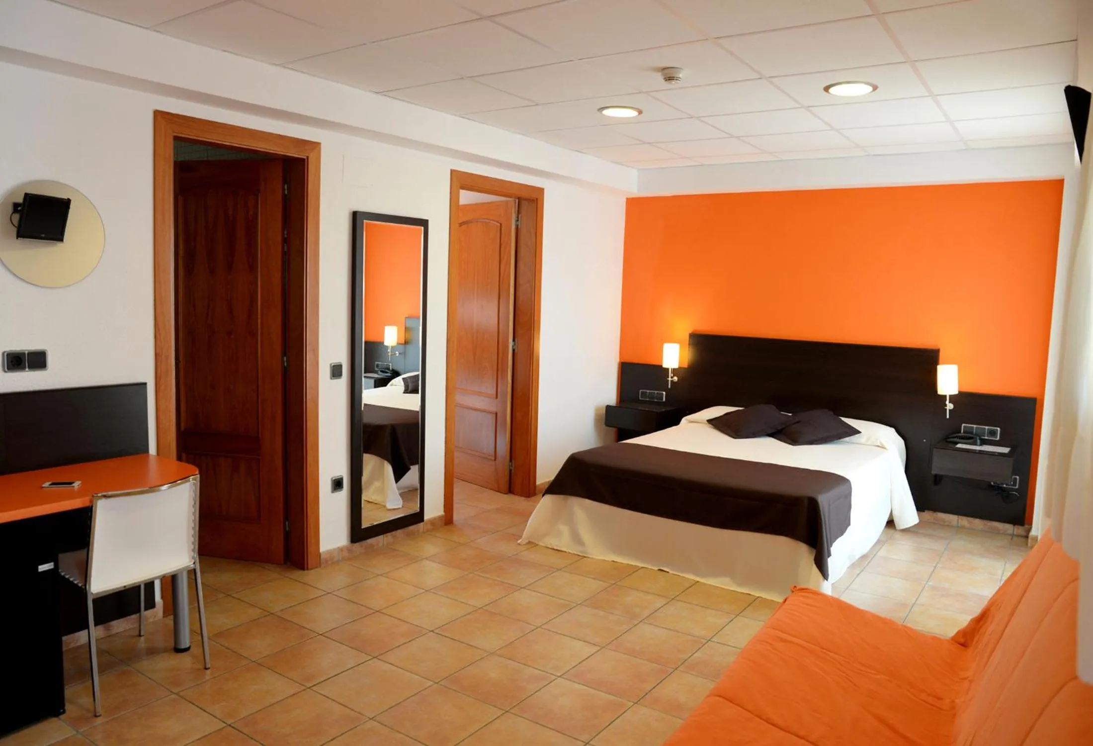 Quadruple Room (2 Adults + 2 Children) in Hotel Spa Pinar del Mar