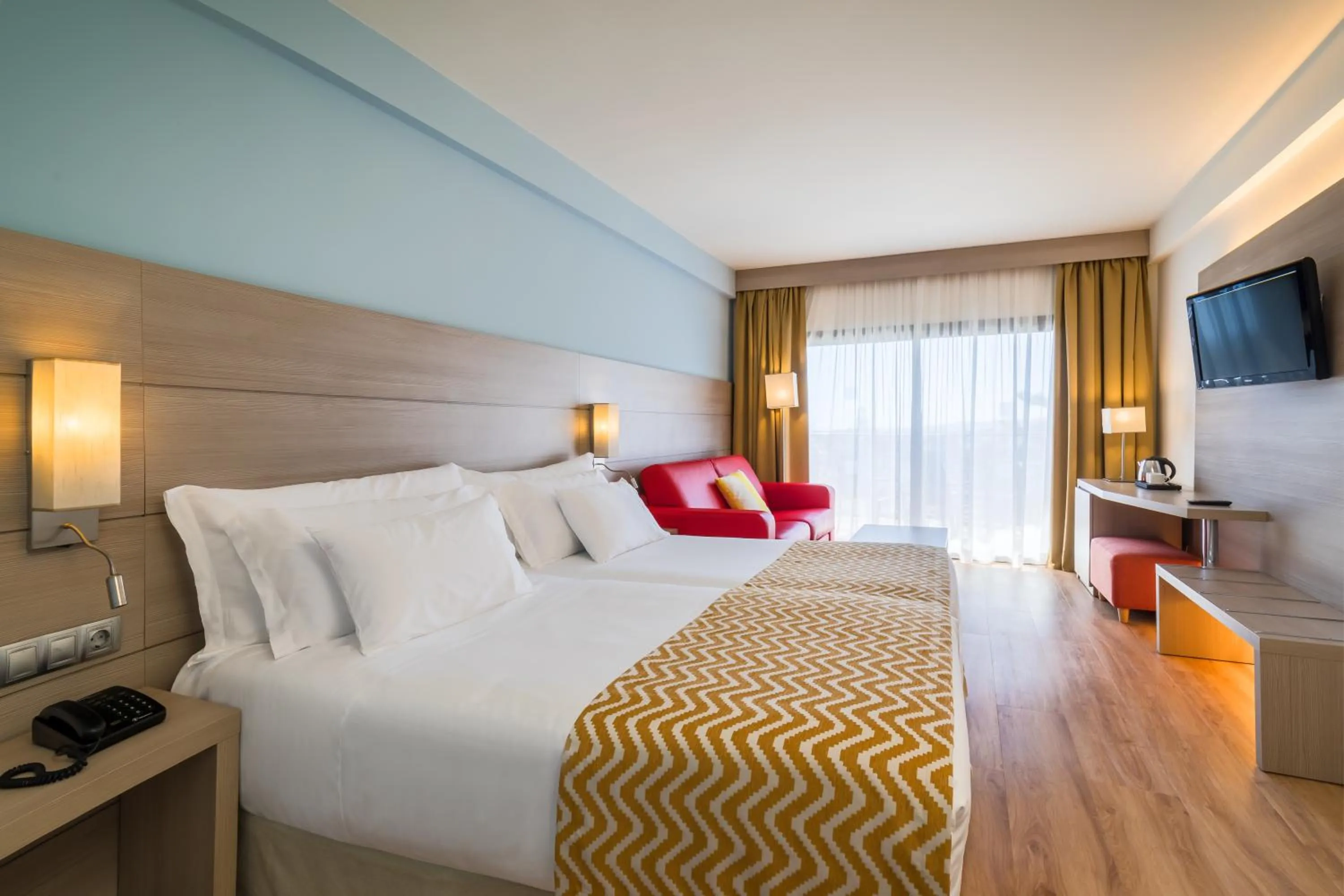 Family Room (2 Adults + 2 Children) in Barceló Margaritas