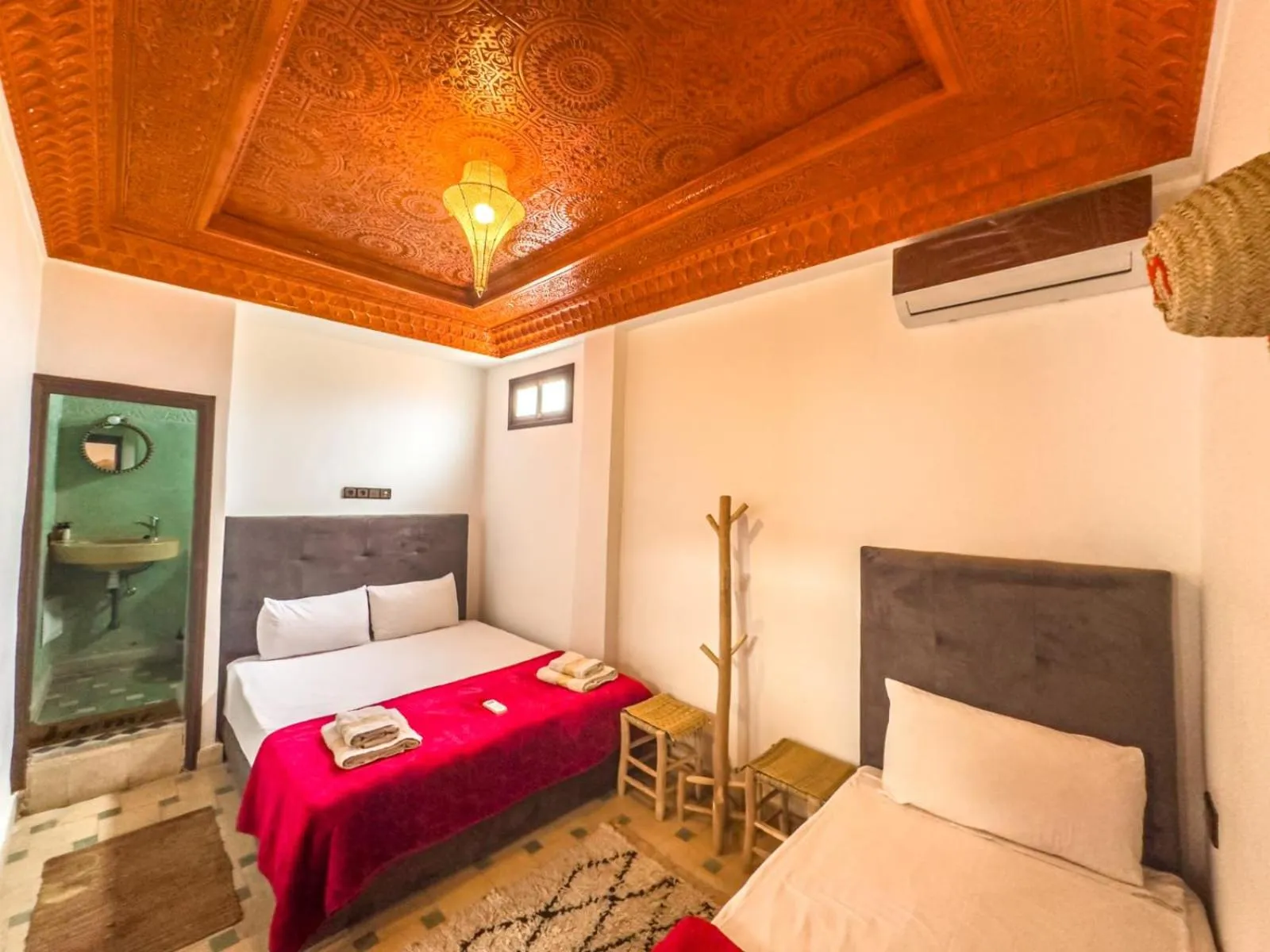 Triple Room in Riad Malayine