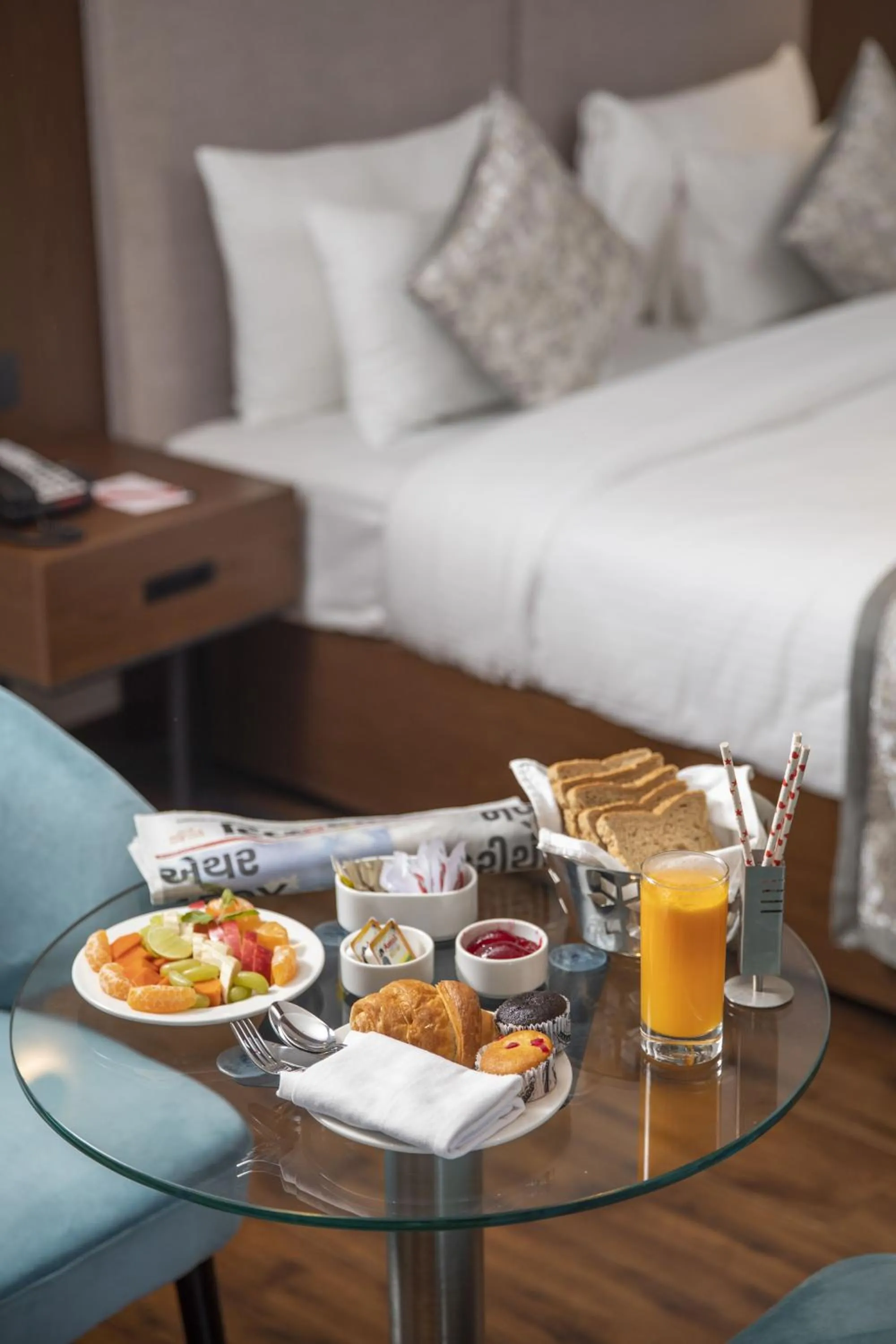 Deluxe Double Room with Balcony (15% off on 2-way Airport Transfer, F&B Services, Laundry) - single occupancy in Ramee International Surat