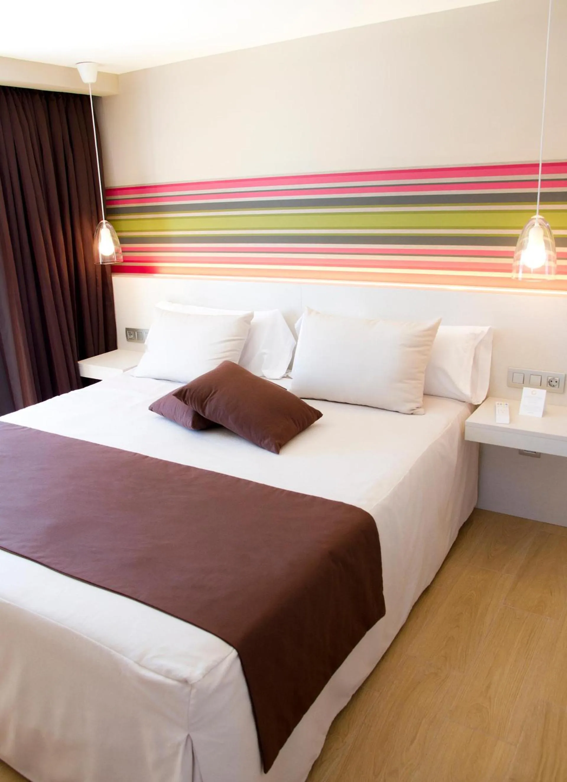 Superior Double Room in ALEGRIA Plaza Paris 4*Sup