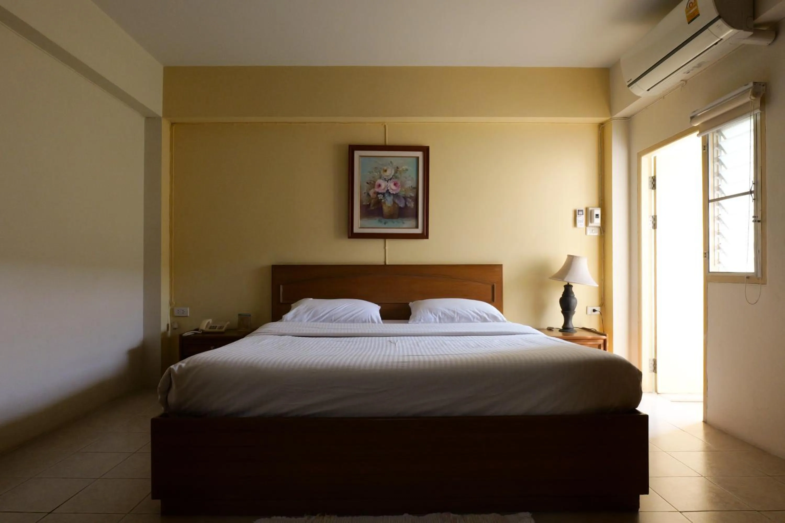 Suite - single occupancy in โรงแรมมูนแอนด์ซัน Moon and Sun Hotel