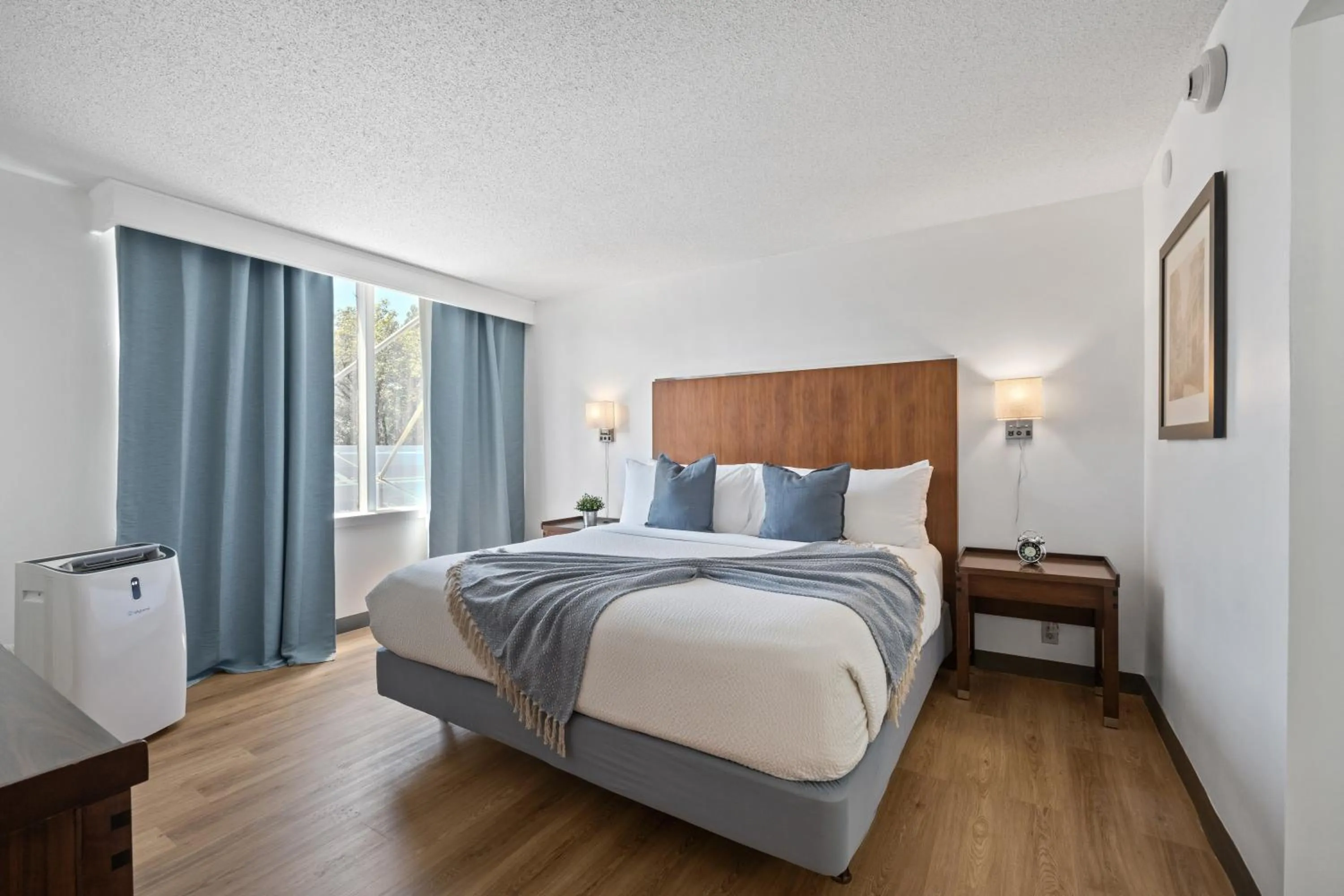 Superior Suite in 315 LoSo Hotel Airport