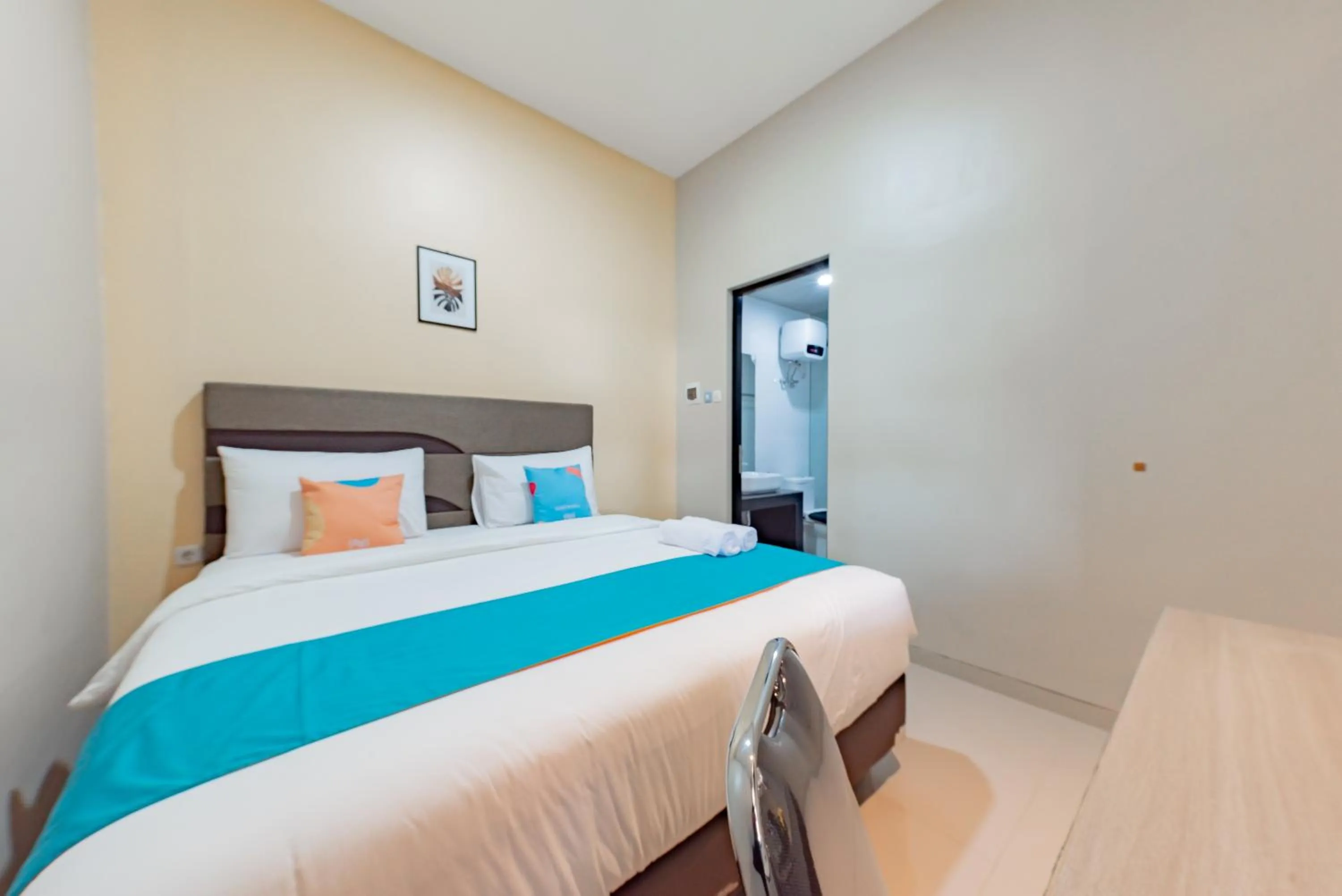 Superior Double Room in Sans Hotel Berau Square