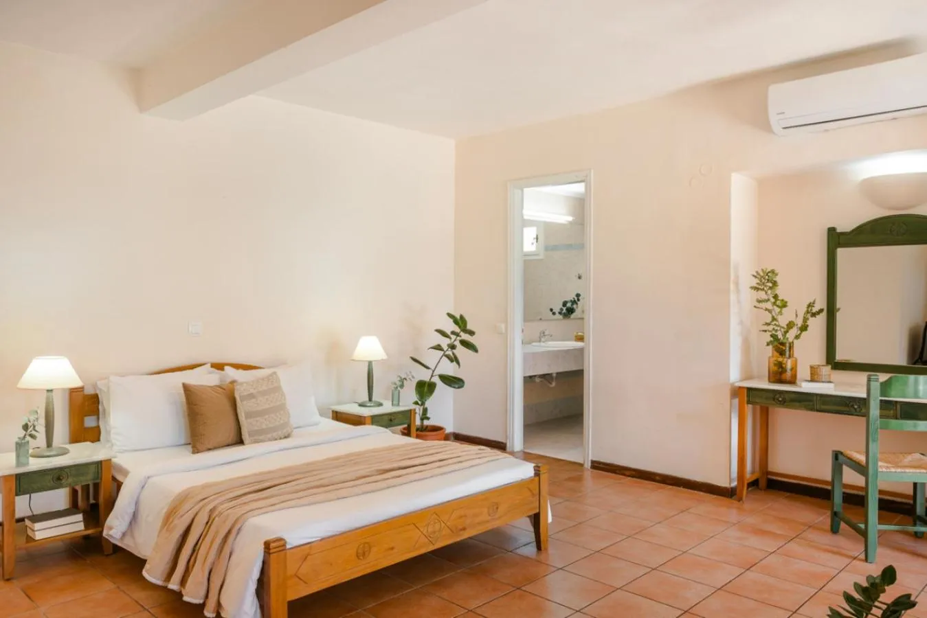 Double or Twin Room with Garden View in Century Resort