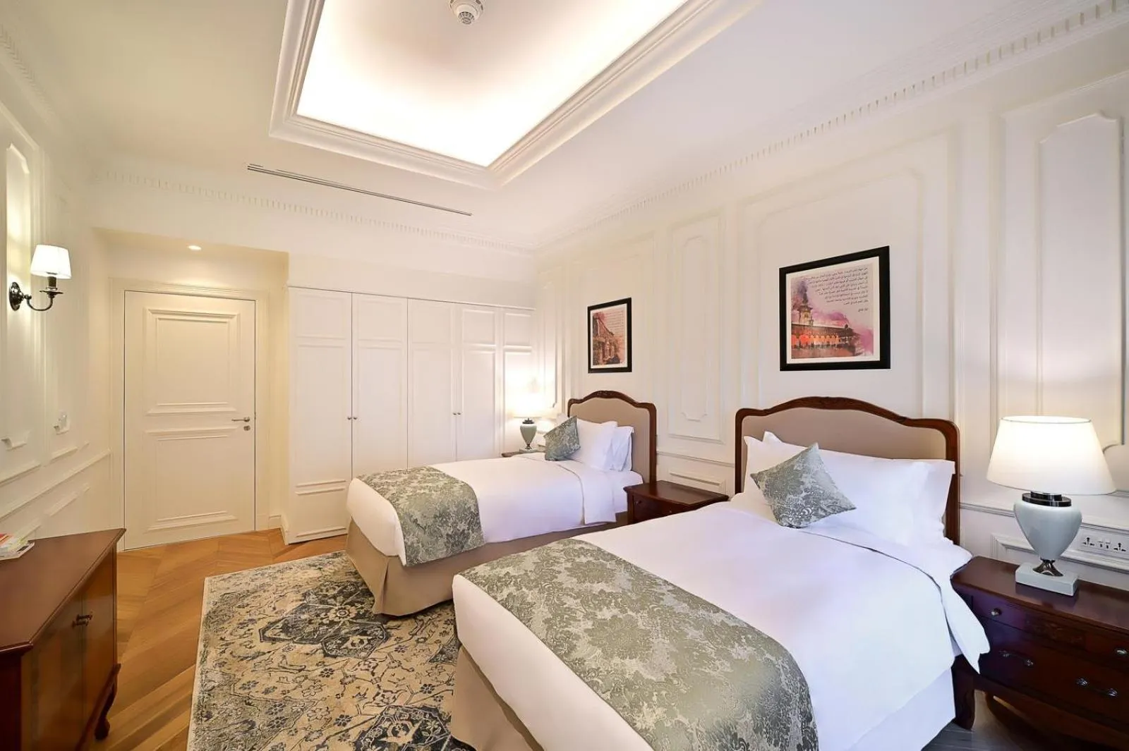 Three-Bedroom Apartment in 21 High Street Residence By The Torch