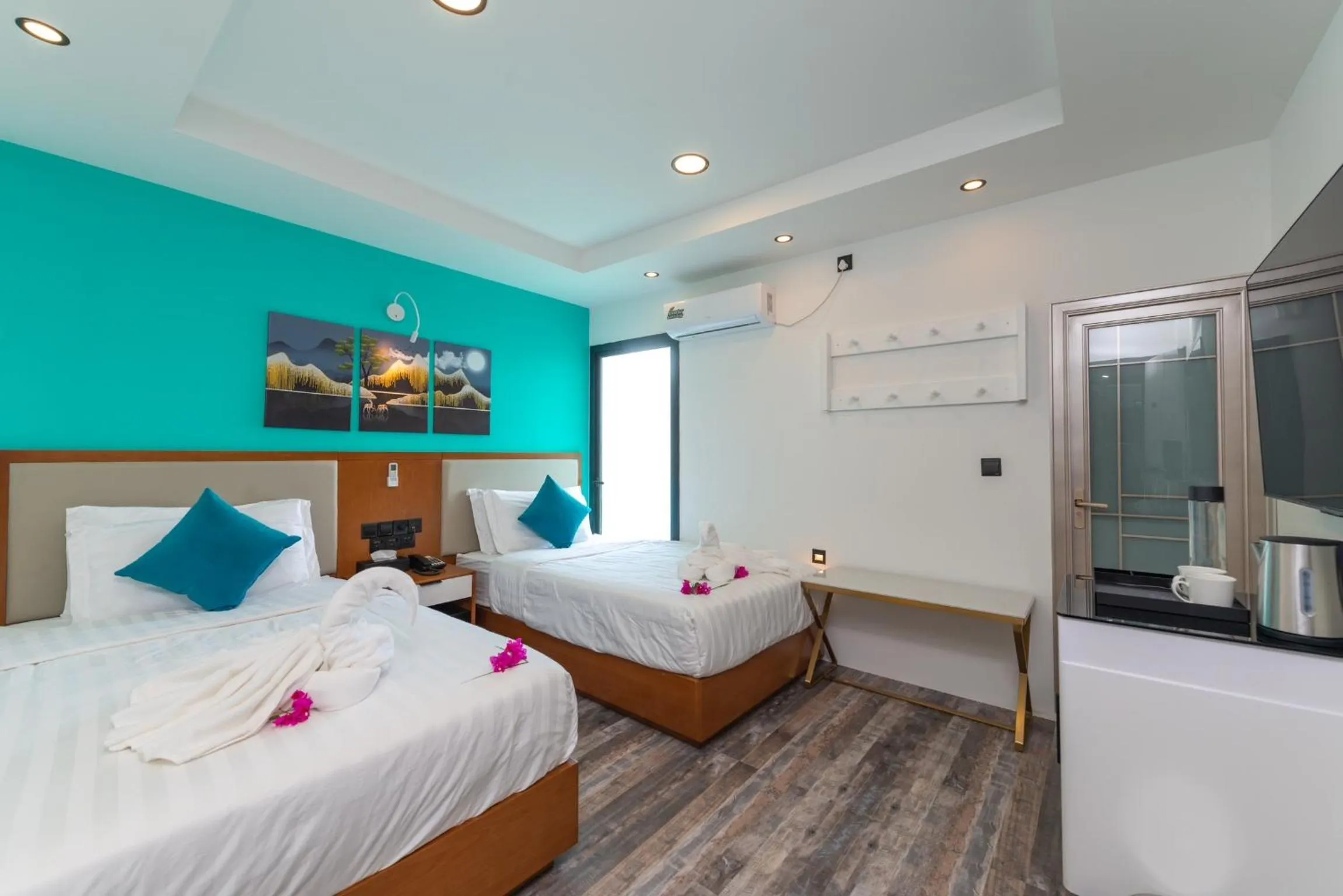 Deluxe Twin Room in FUNPLACE BEACH
