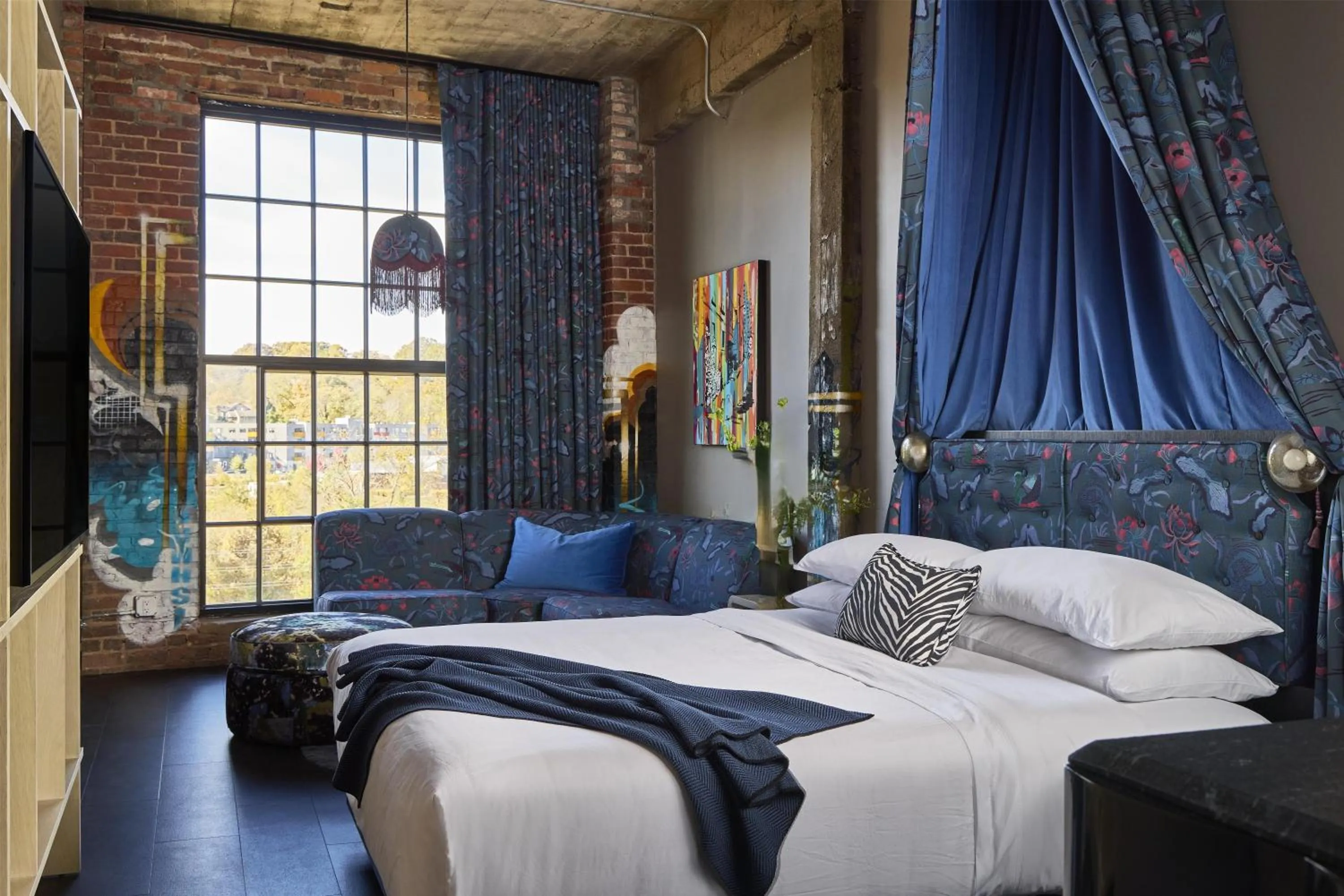 King Studio Suite with Riverfront View in The Radical Asheville, Tapestry Collection by Hilton