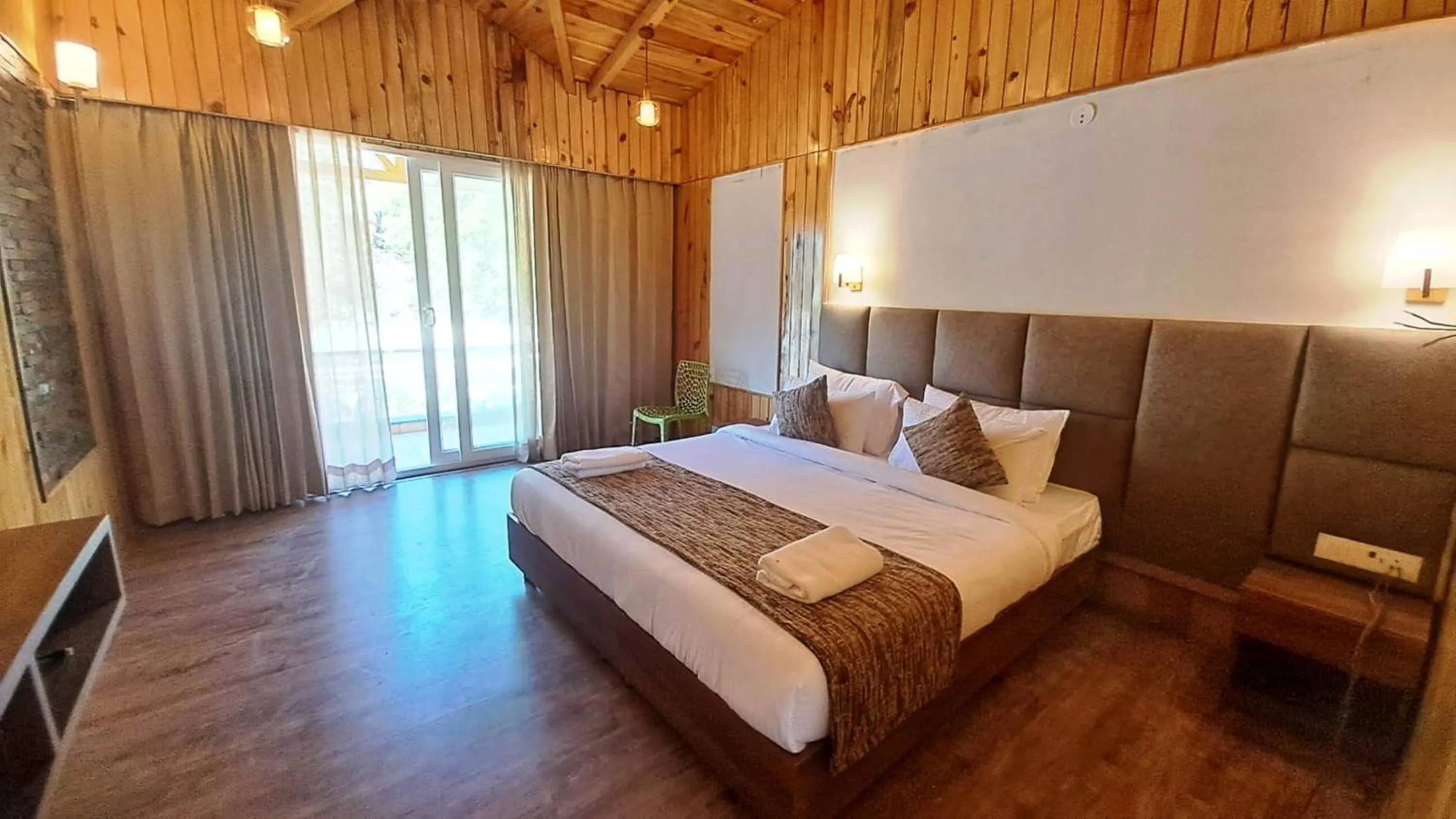 Deluxe Room - single occupancy in Qcent Woods Resort & Spa, Rishikesh